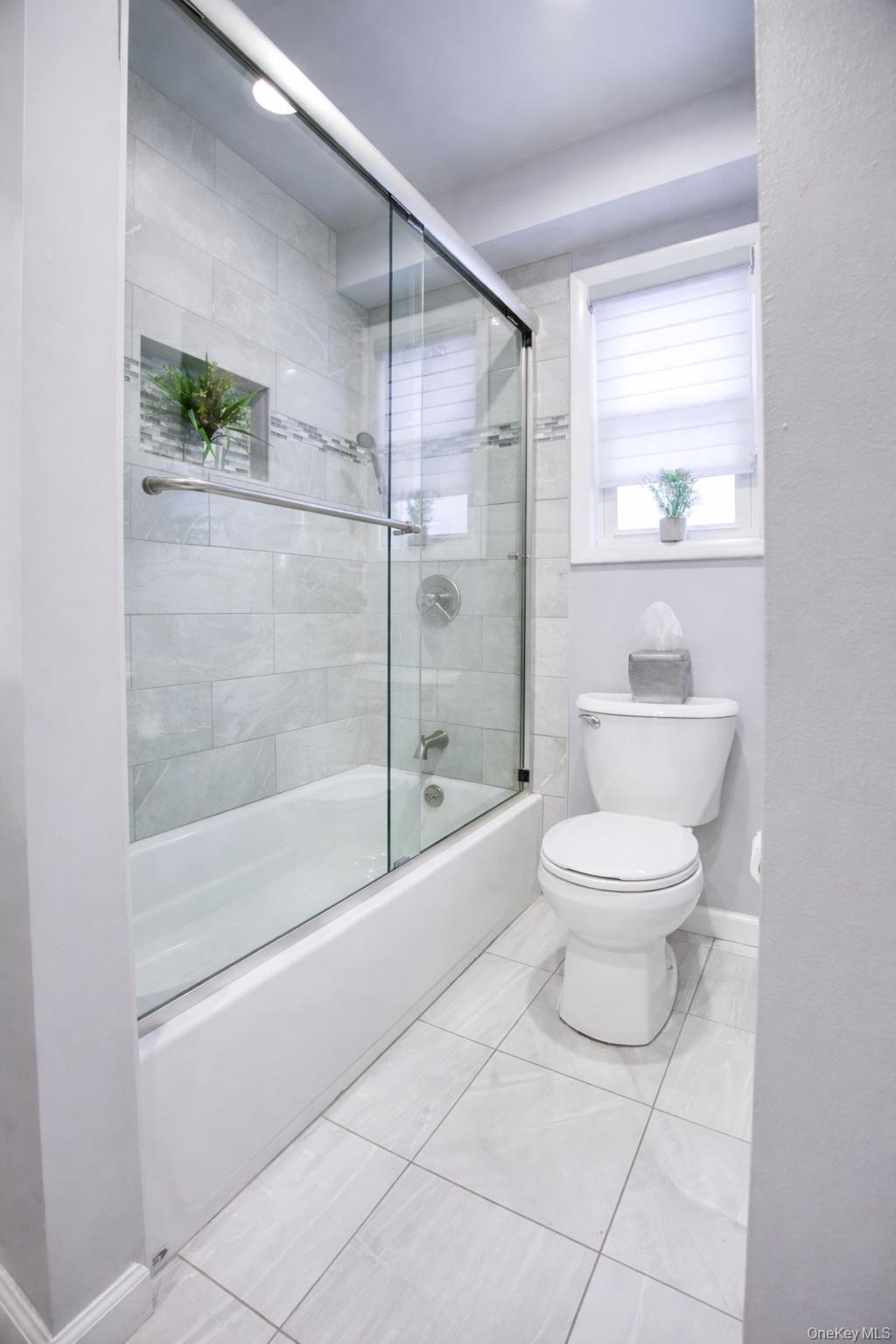 Single Family Forest  Staten Island, NY 10314, MLS-996150-20