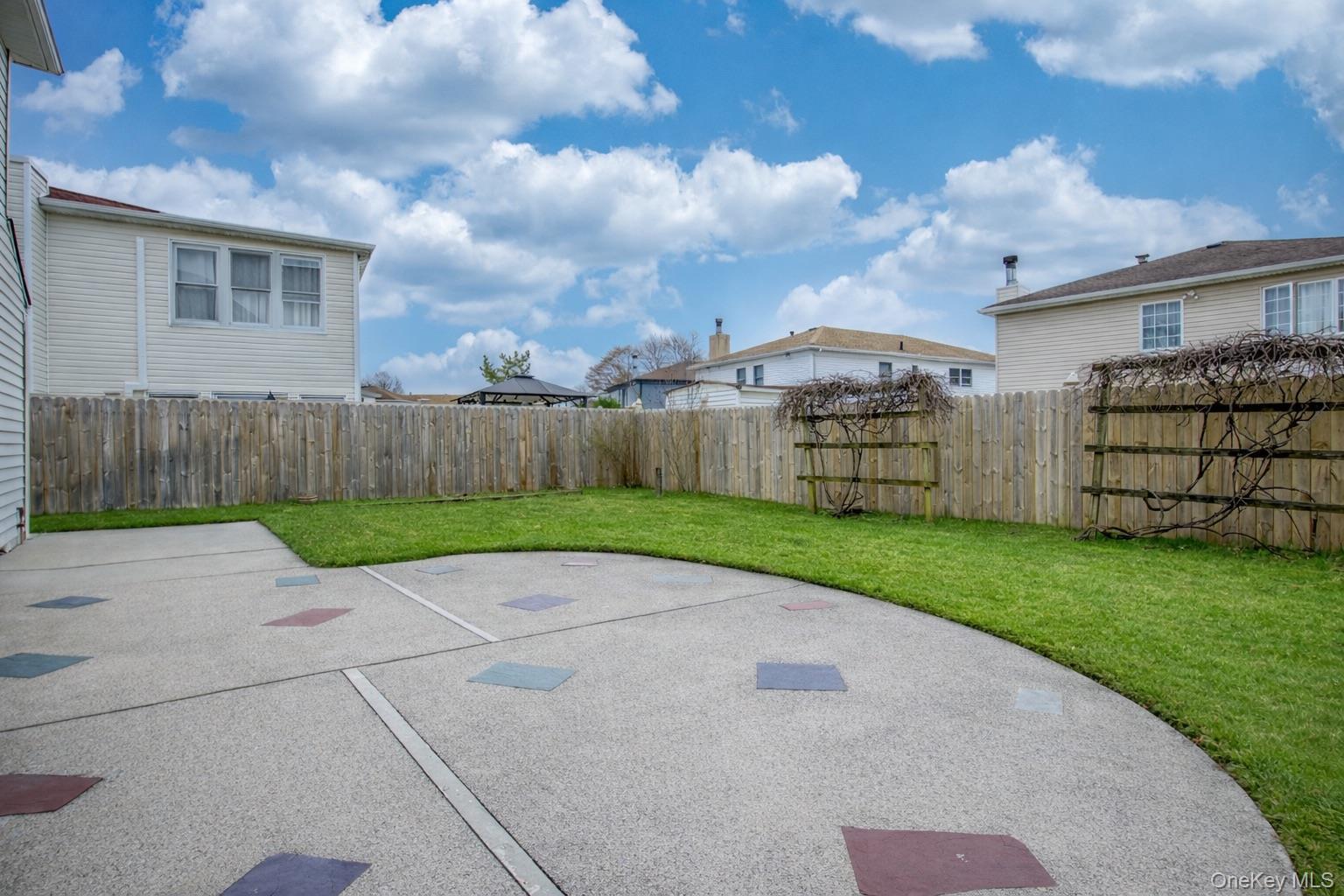 Single Family Forest  Staten Island, NY 10314, MLS-996150-27