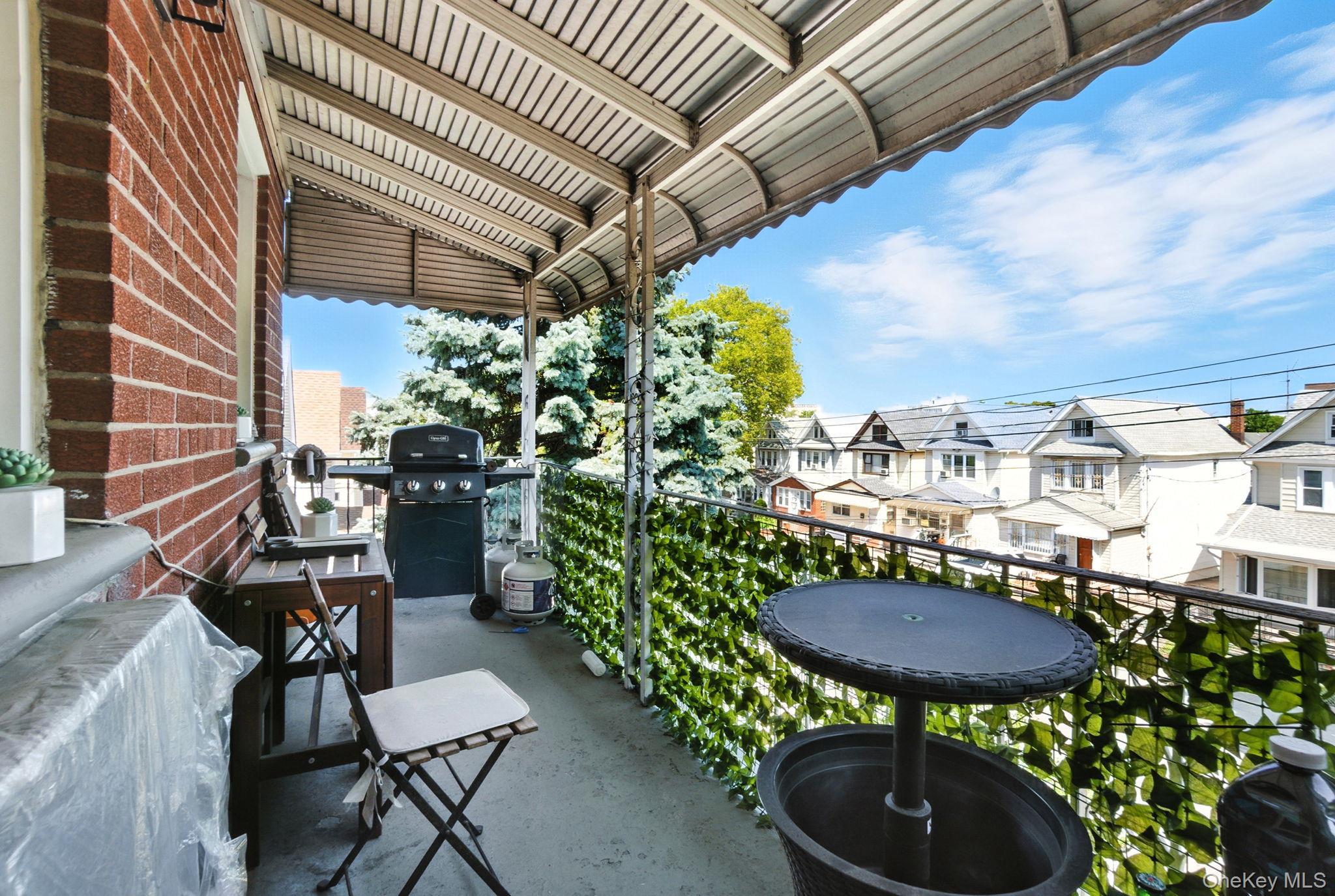 Single Family Booth Street Queens, NY 11374, MLS-996152-36