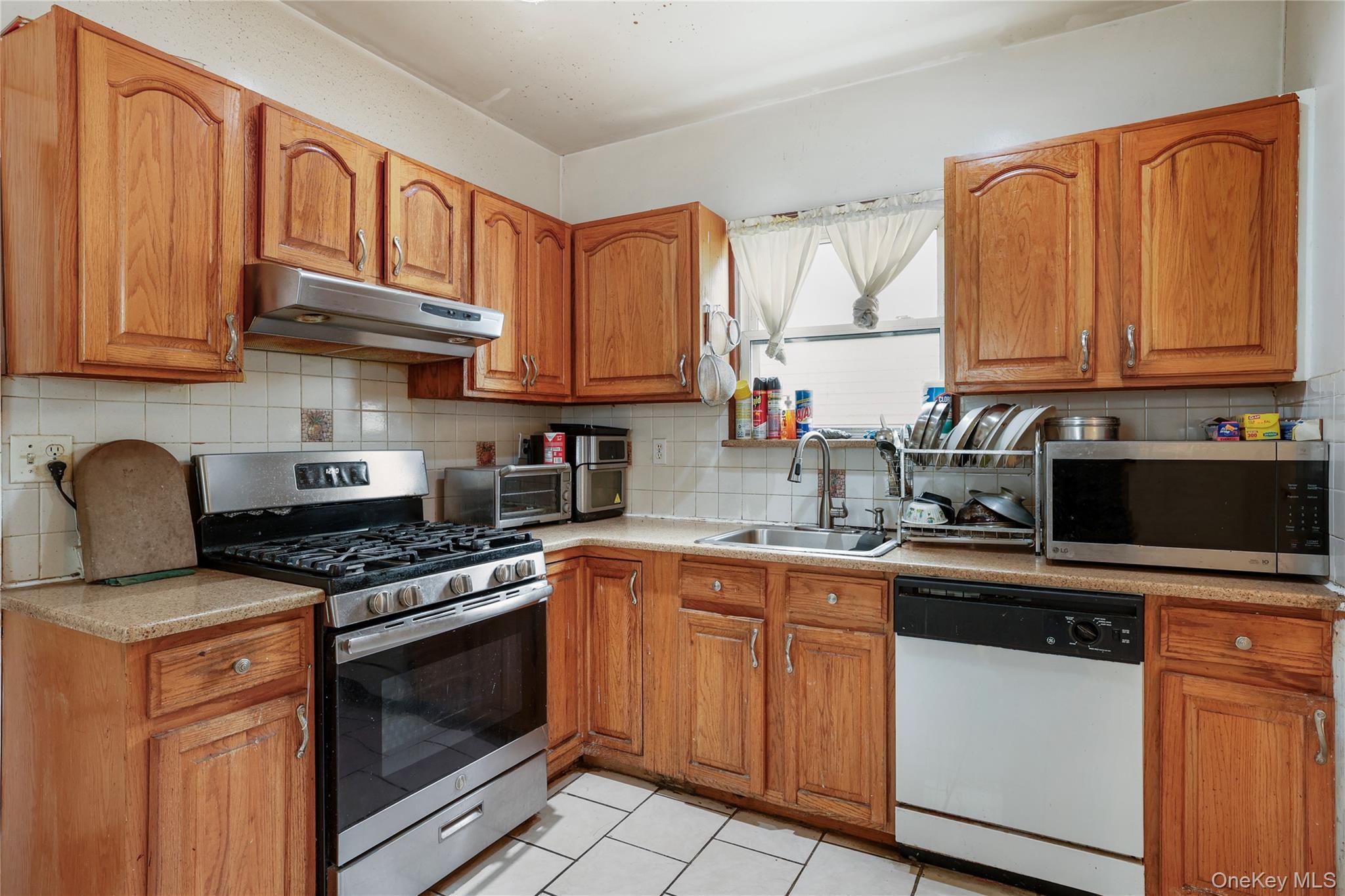 Single Family 177th Queens, NY 11434, MLS-996156-14