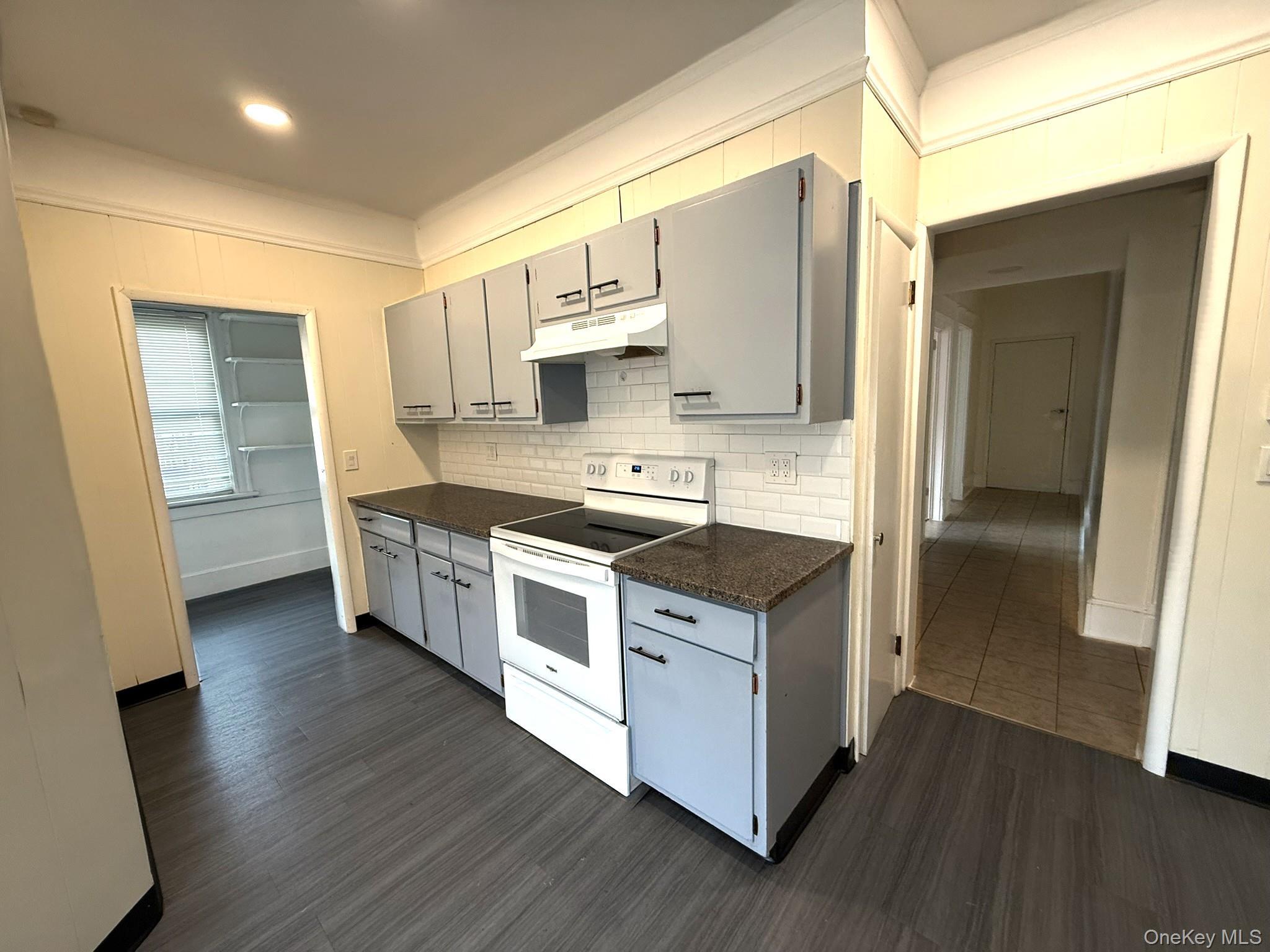 Single Family Fox Terrace  Dutchess County, NY 12603, MLS-996158-8