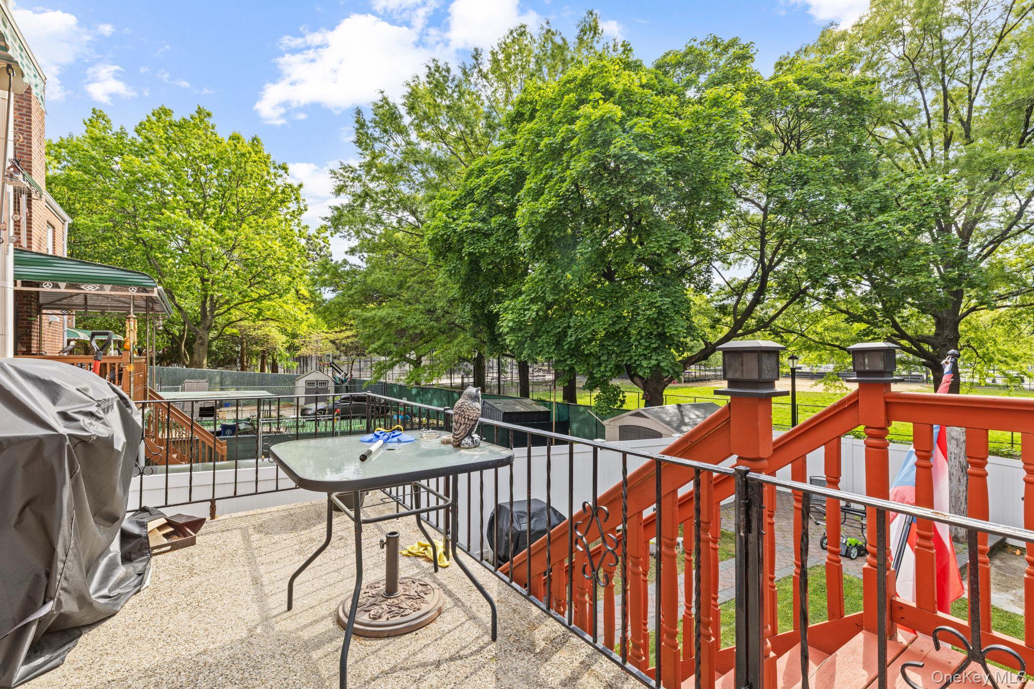 Single Family Mayflower Bronx, NY 10461, MLS-996197-9