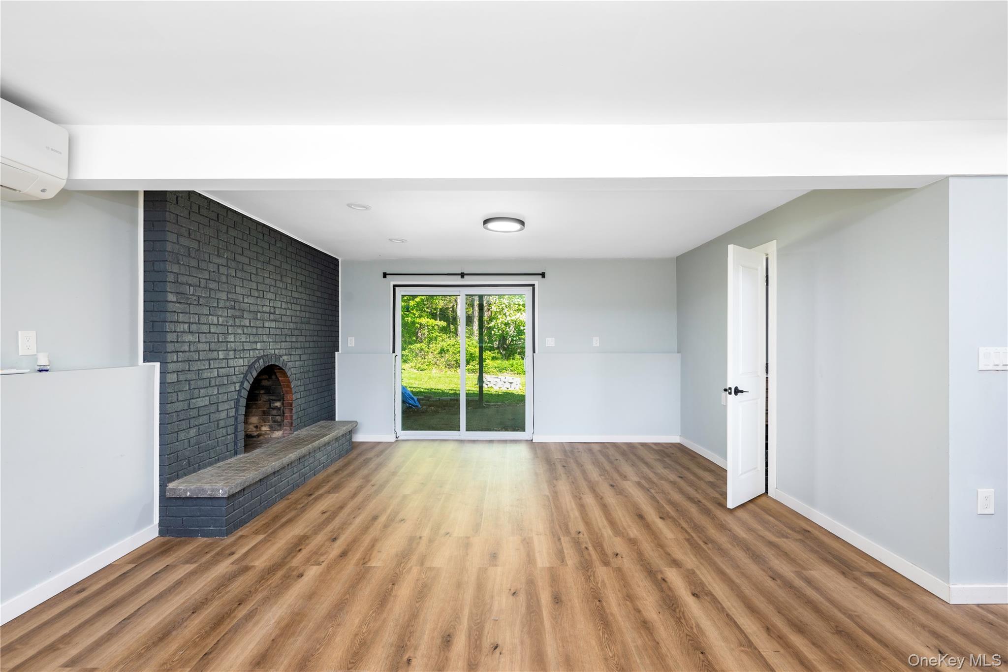 Single Family Larissa Lane  Dutchess County, NY 12590, MLS-996210-15