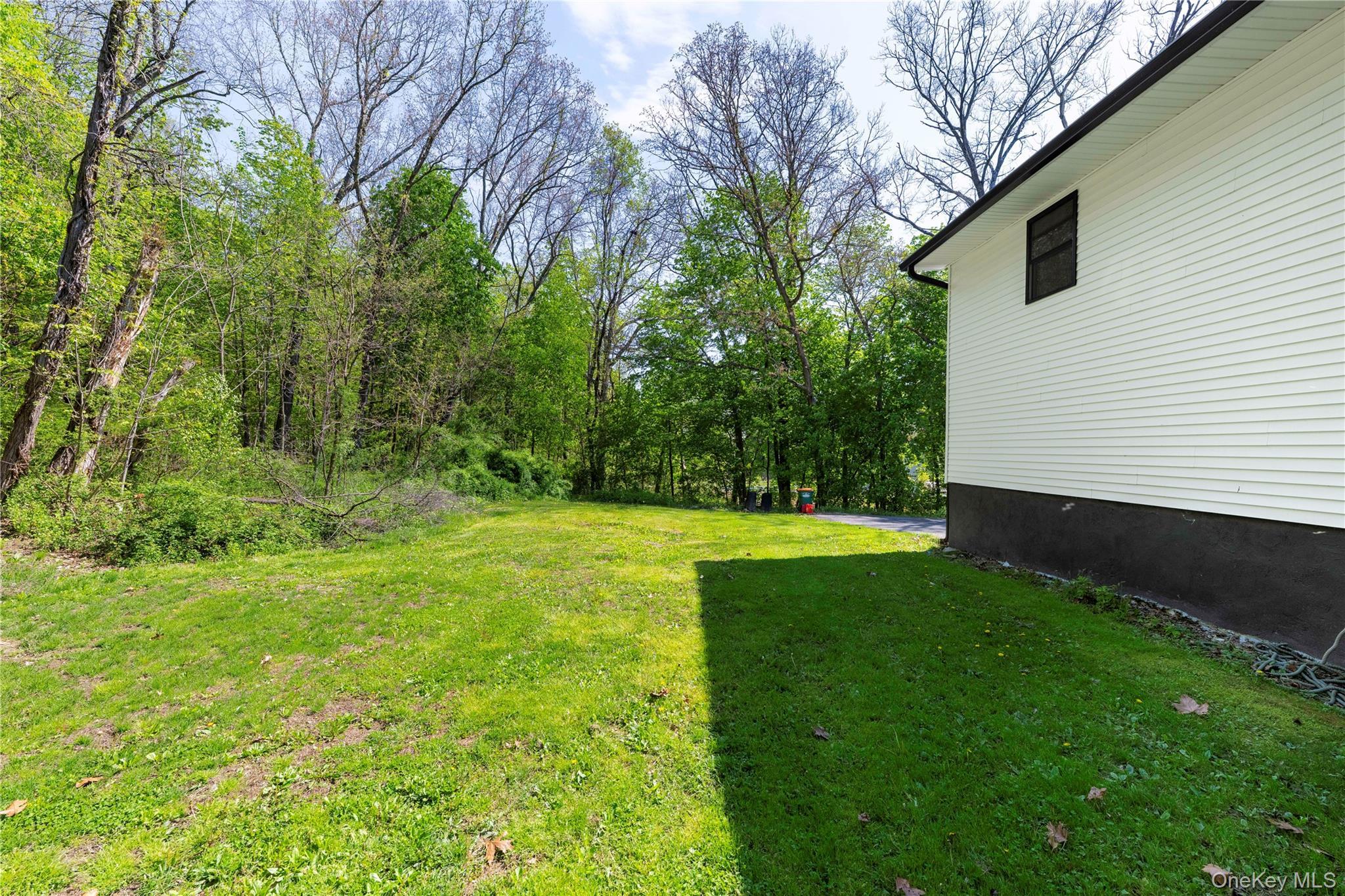 Single Family Larissa Lane  Dutchess County, NY 12590, MLS-996210-26