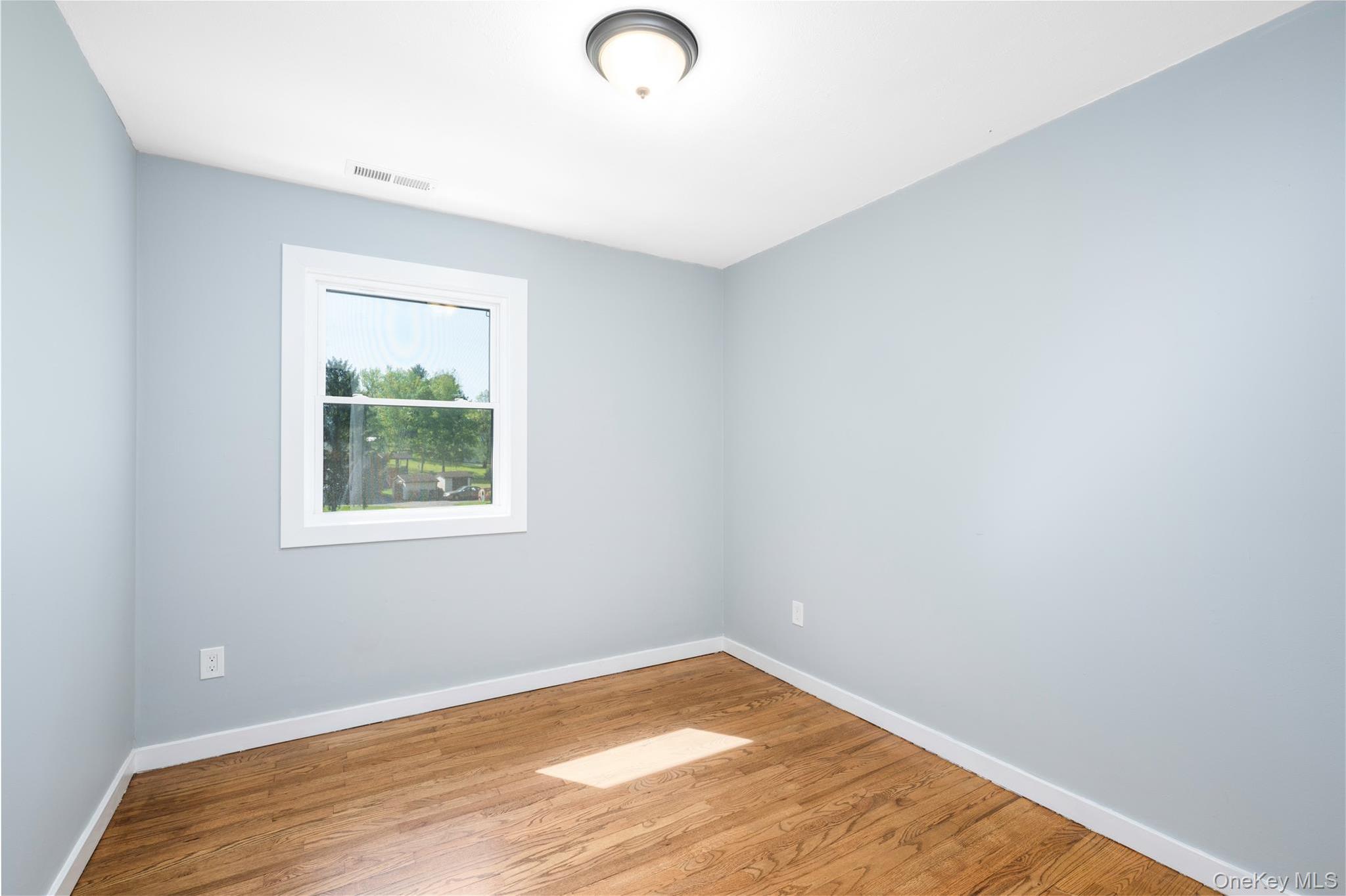 Single Family Larissa Lane  Dutchess County, NY 12590, MLS-996210-8