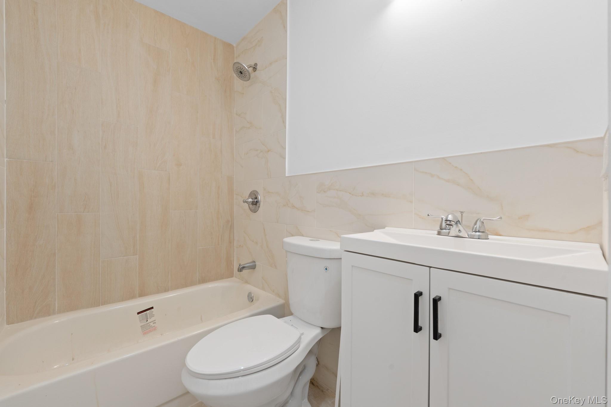 Single Family Newburg St Queens, NY 11412, MLS-996230-7