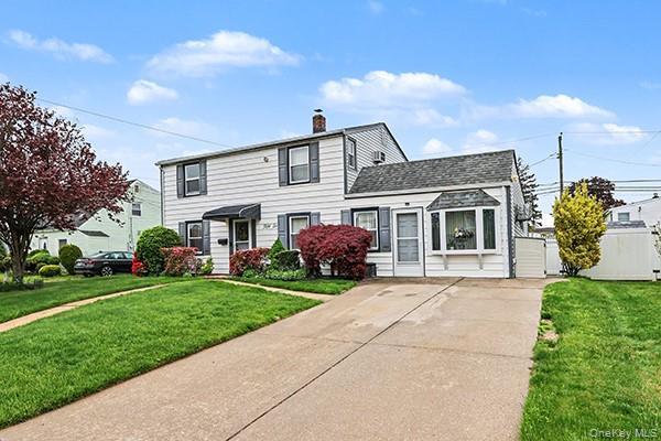 Single Family Haven Lane Nassau County, NY 11756, MLS-996232-2