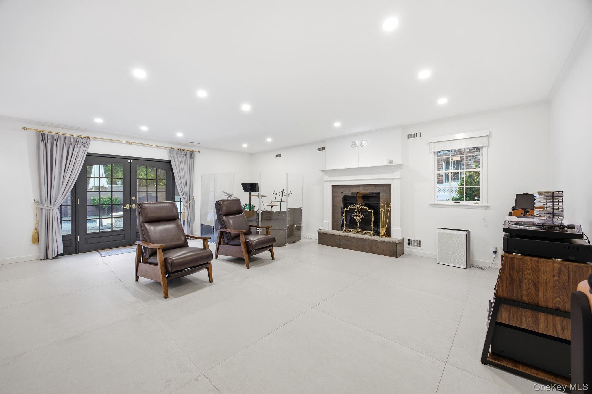 Single Family 38th Drive  Queens, NY 11363, MLS-996288-7