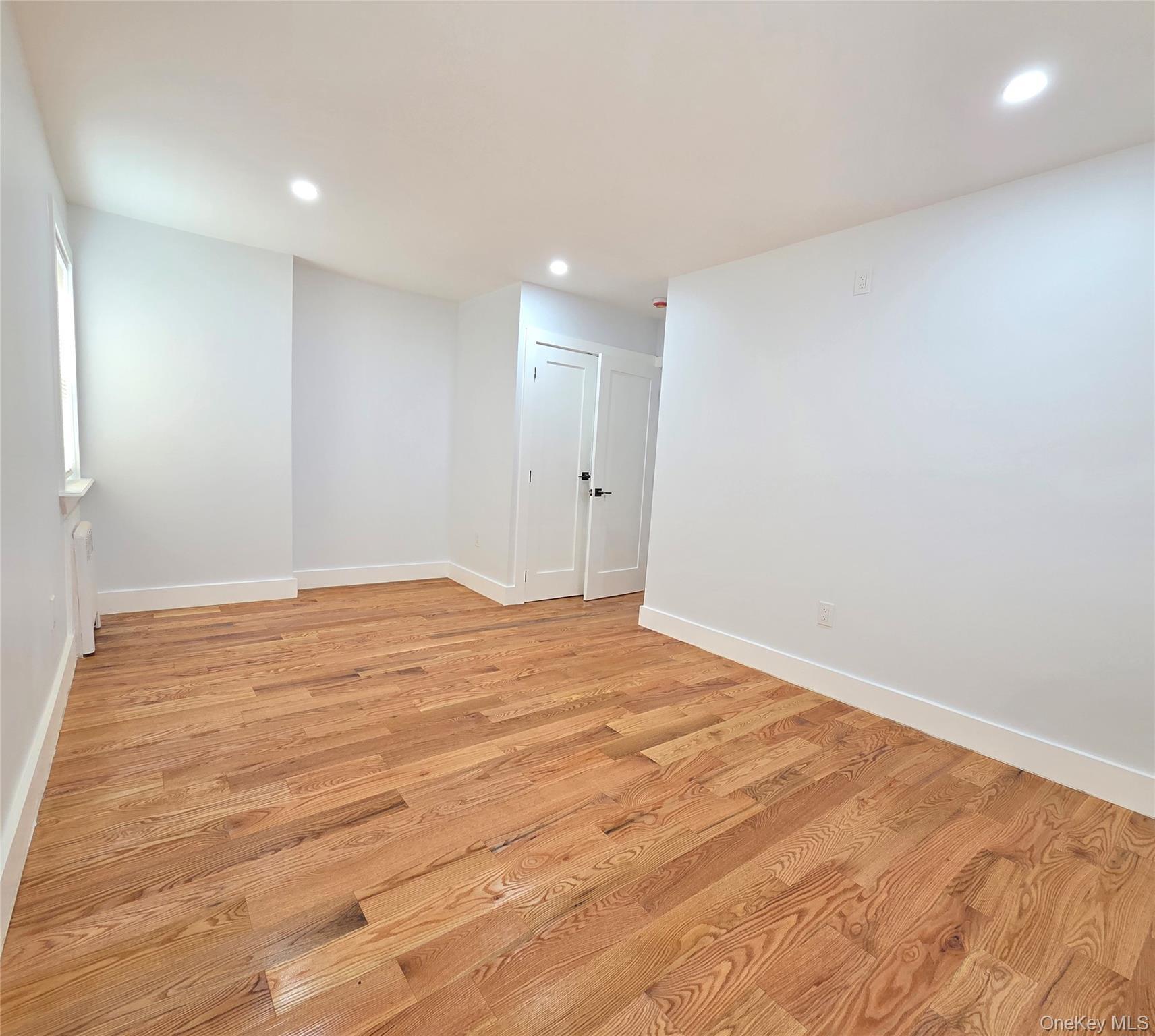 Single Family Grace  Bronx, NY 10466, MLS-996292-11
