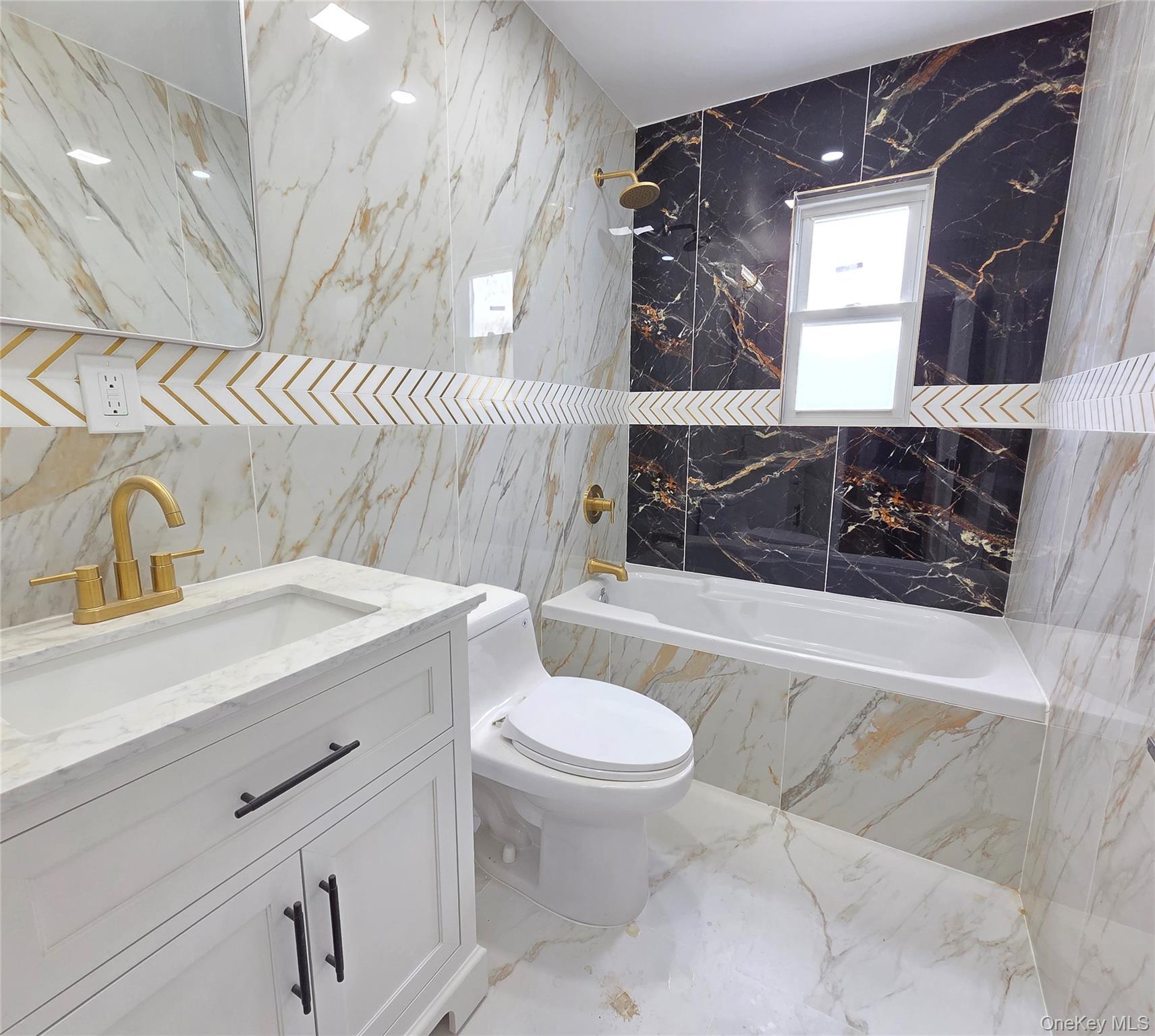 Single Family Grace  Bronx, NY 10466, MLS-996292-7