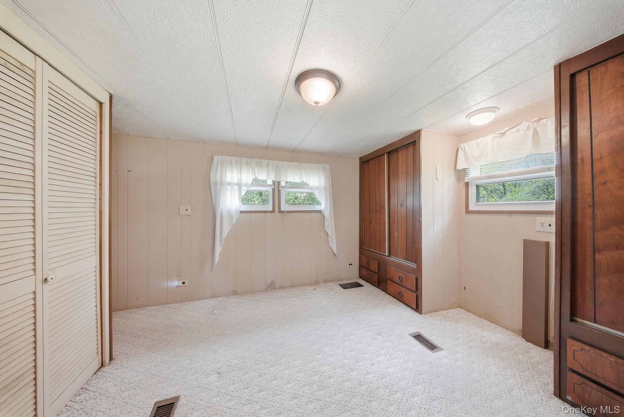 Single Family Peenpack Orange County, NY 12780, MLS-996339-24