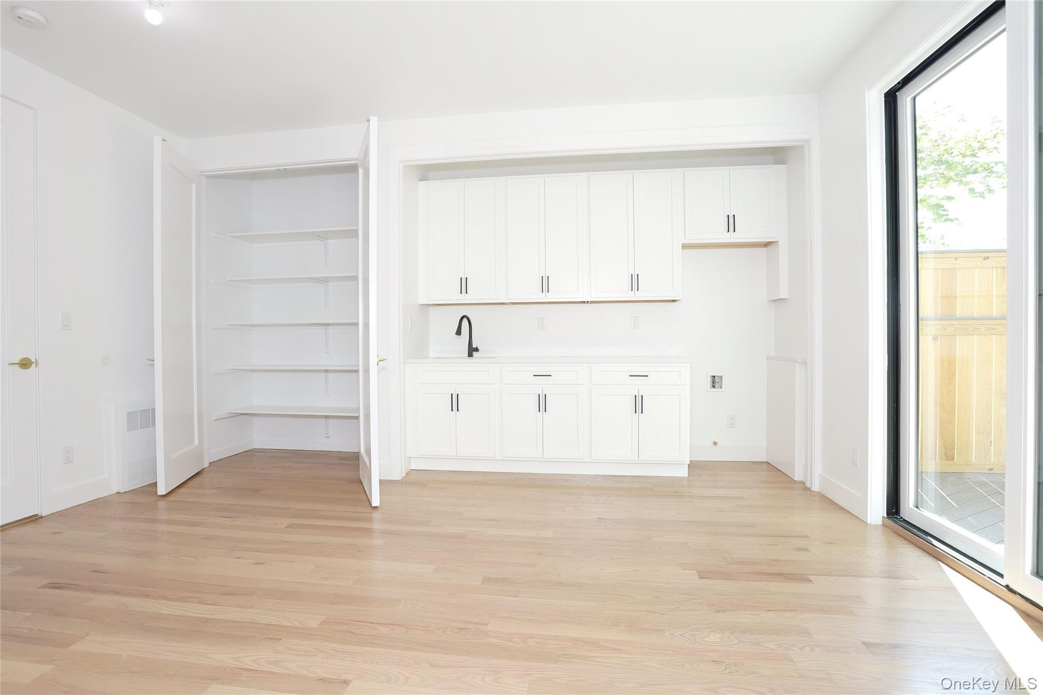 Condo Hopal Rockland County, NY 10952, MLS-996404-21