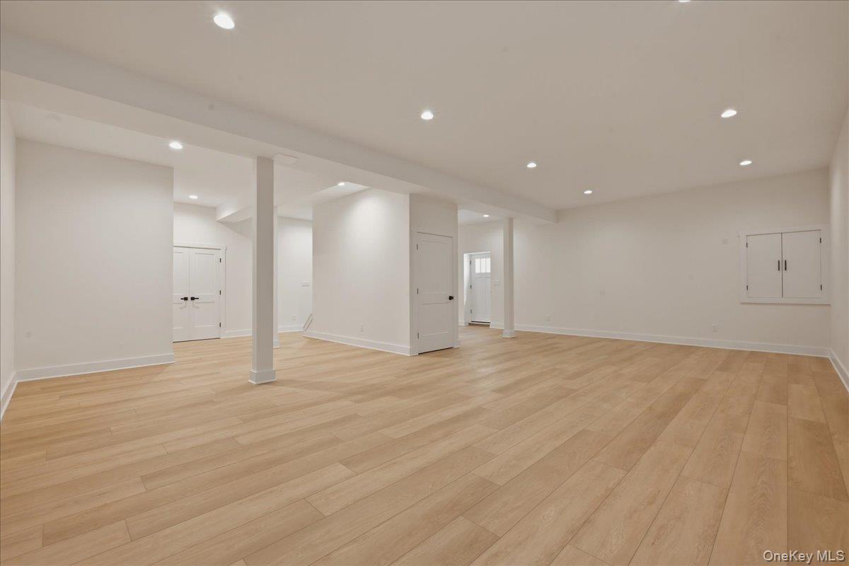 Single Family Cypress Lane  Nassau County, NY 11590, MLS-996419-30