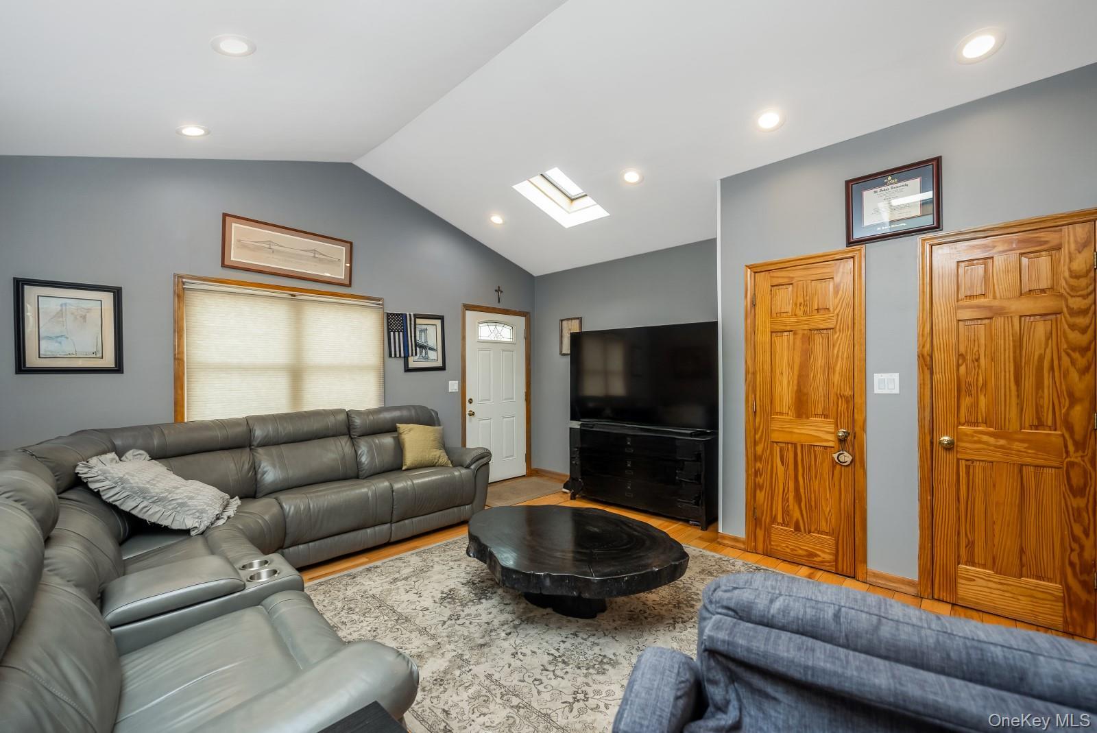 Single Family Commonwealth Queens, NY 11426, MLS-996435-12