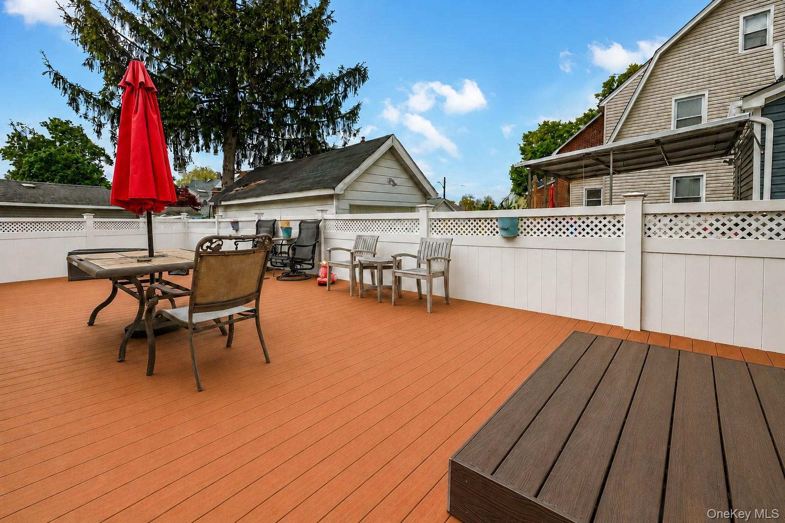 Single Family Commonwealth Queens, NY 11426, MLS-996435-28