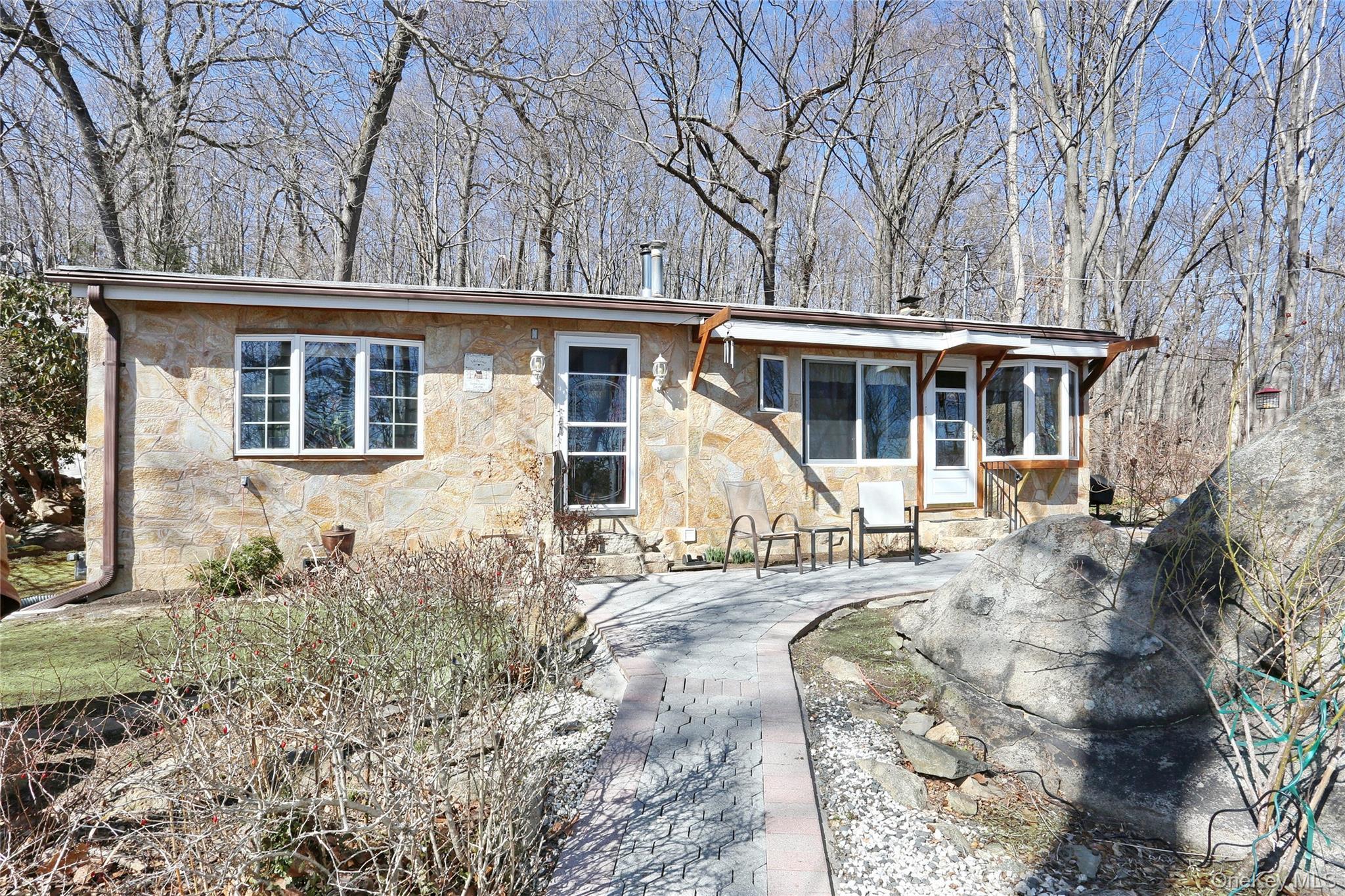 Single Family Hemlock Hill Lane  Rockland County, NY 10901, MLS-996456-2