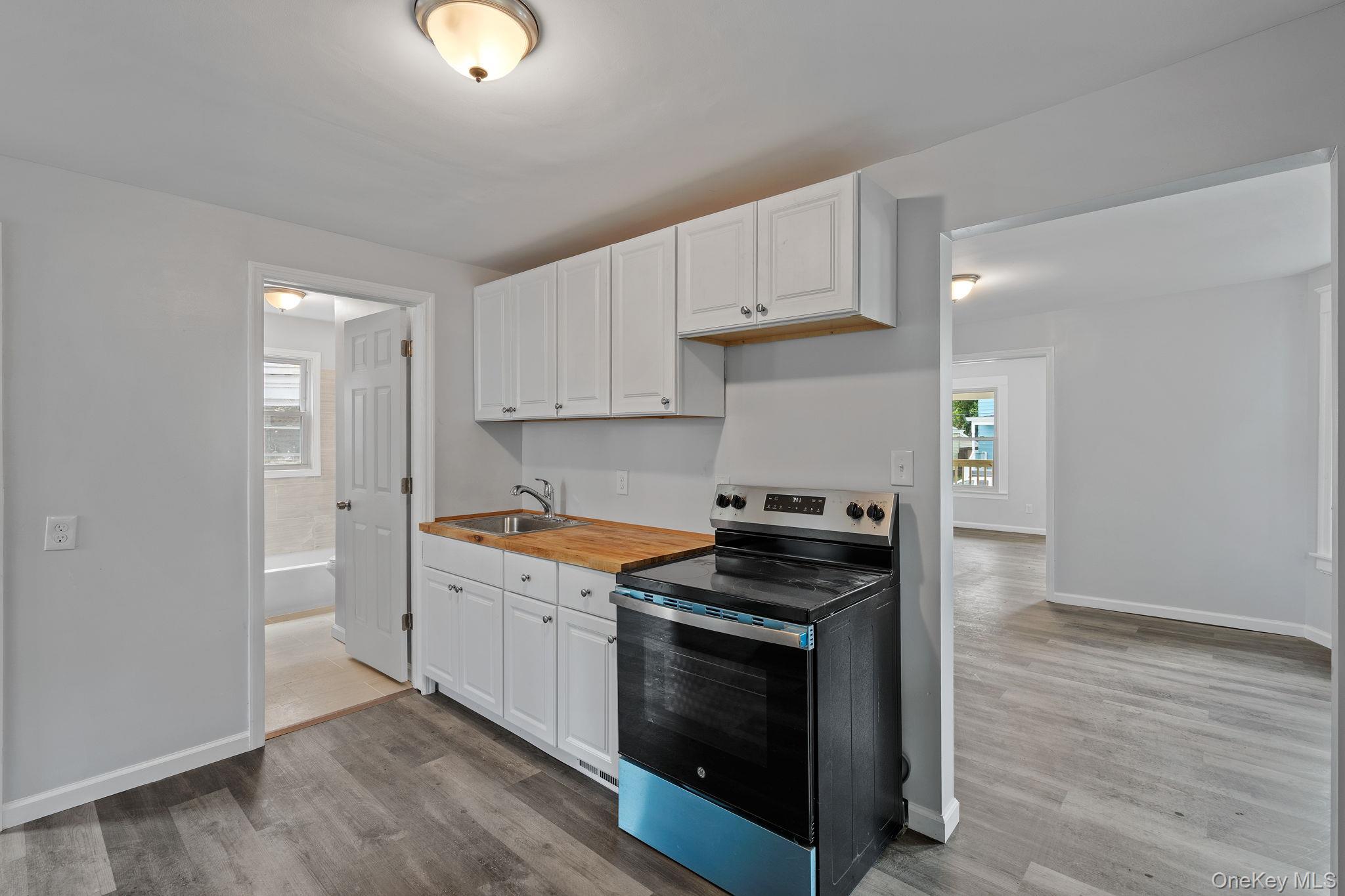 Single Family Lent Street Dutchess County, NY 12601, MLS-996464-17
