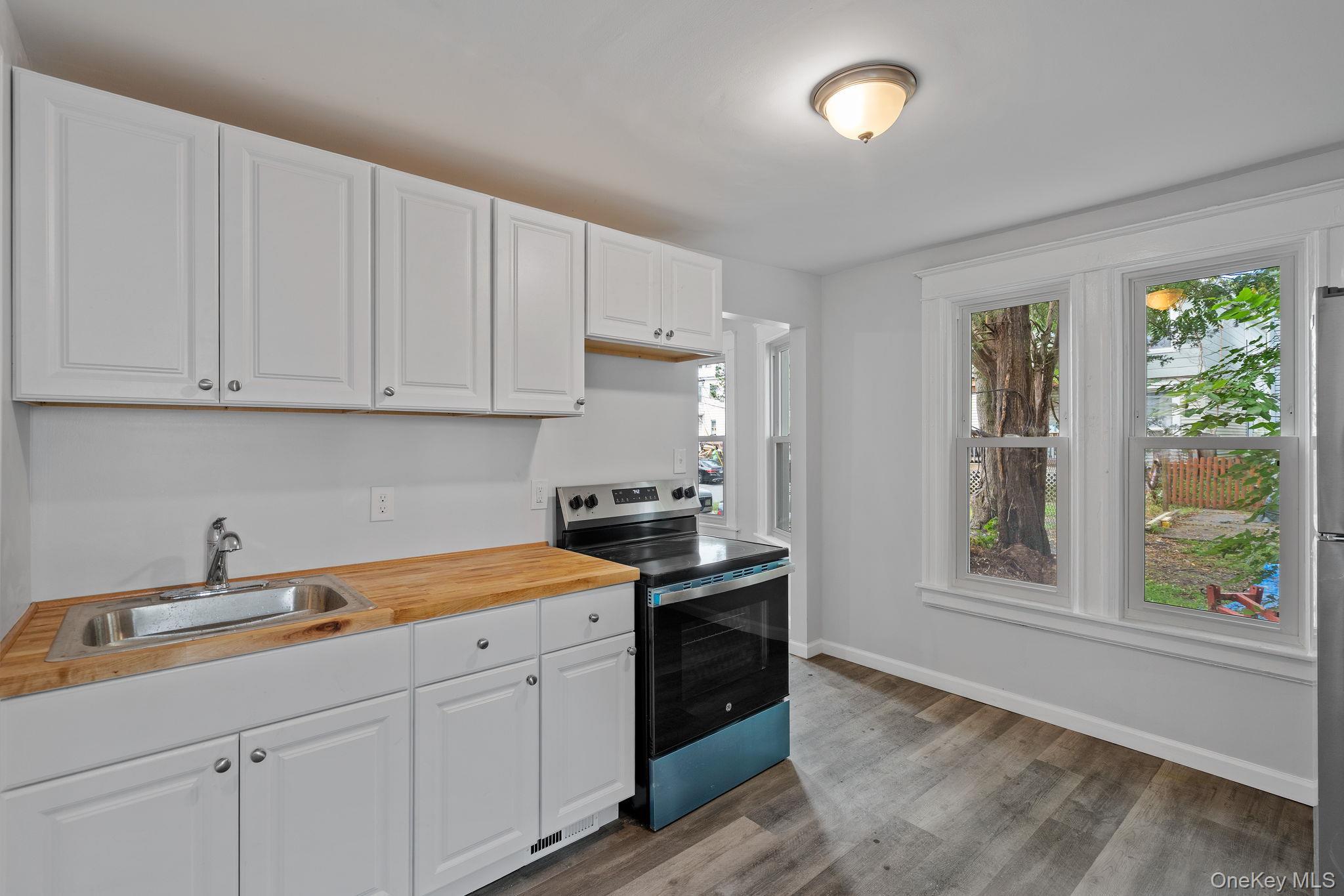 Single Family Lent Street Dutchess County, NY 12601, MLS-996464-18