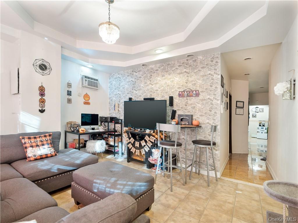 Single Family Commonwealth  Bronx, NY 10472, MLS-996477-3