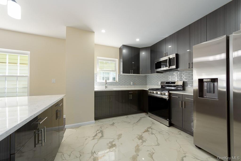 Single Family 221st Queens, NY 11429, MLS-996479-5