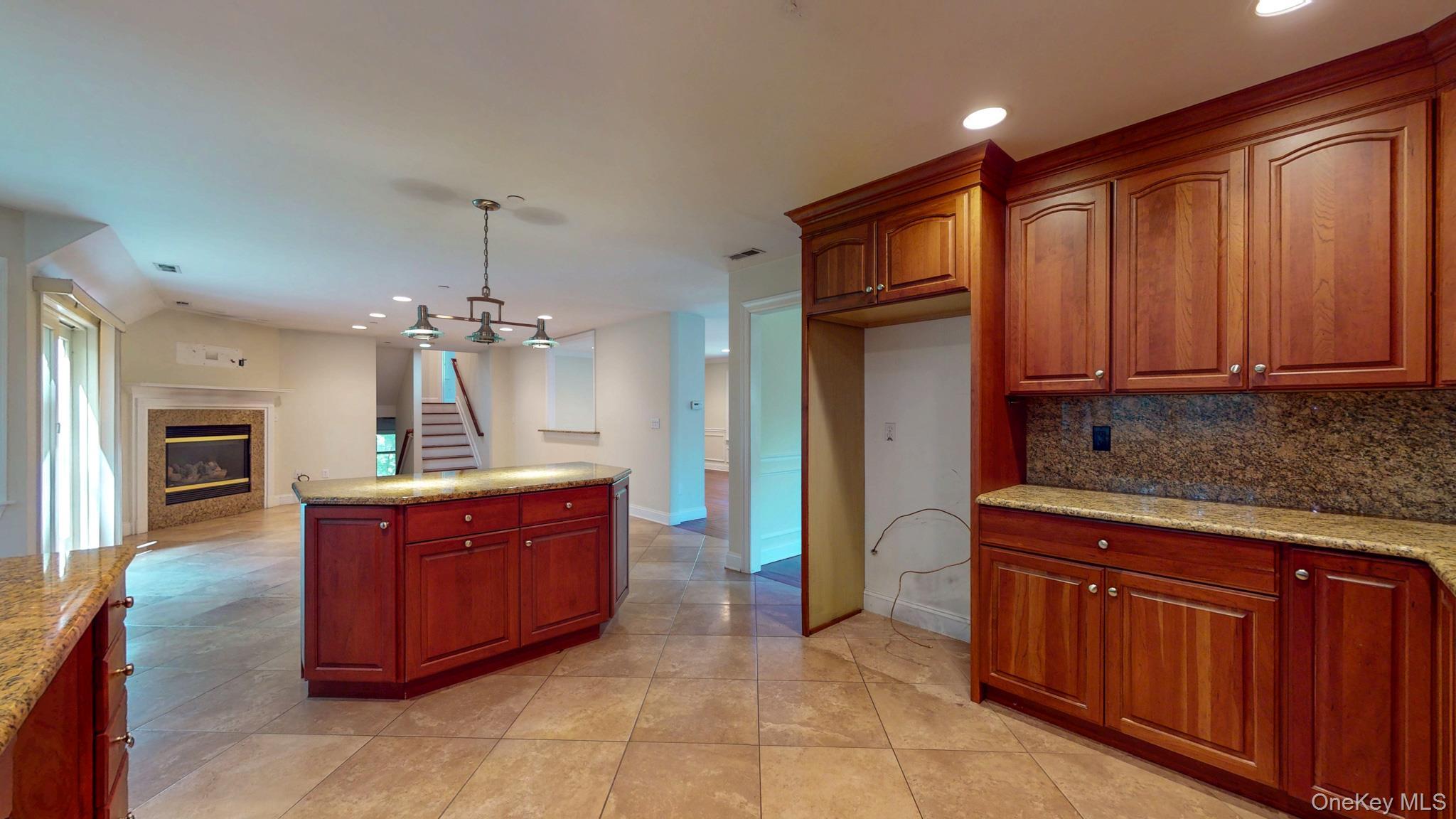 Single Family Glenwood Road Westchester County, NY 10528, MLS-996499-16