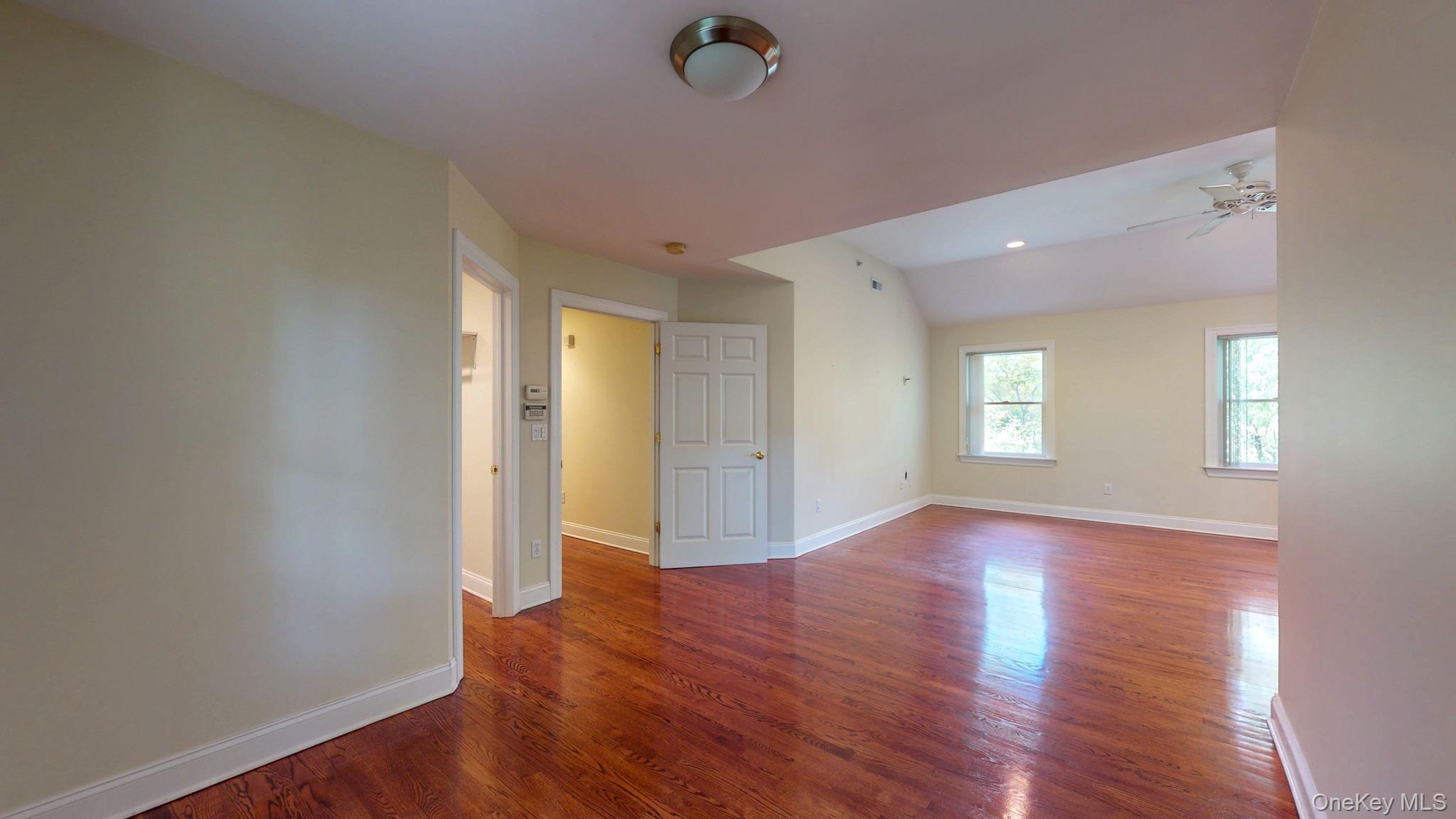 Single Family Glenwood Road Westchester County, NY 10528, MLS-996499-20