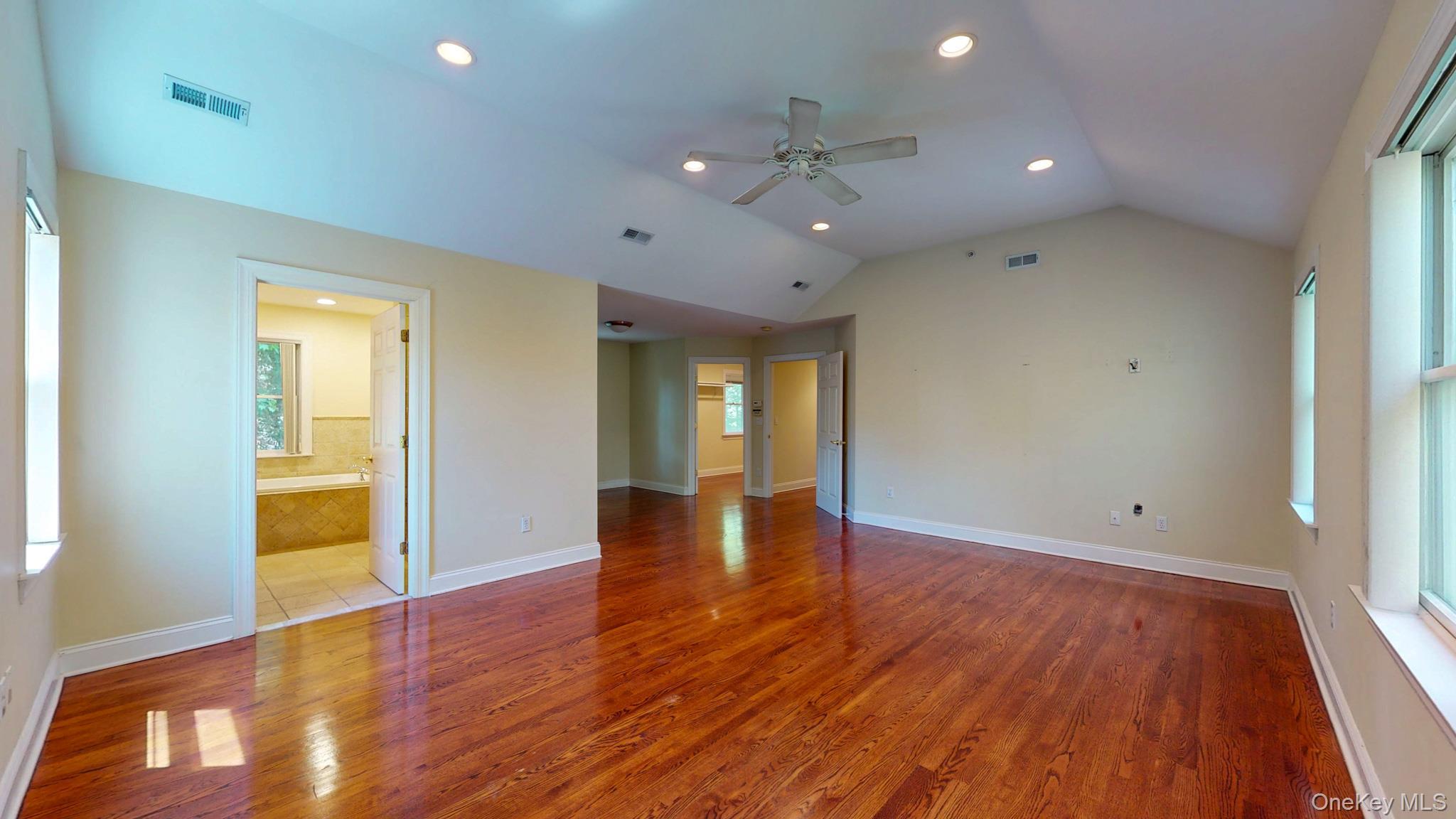Single Family Glenwood Road Westchester County, NY 10528, MLS-996499-23
