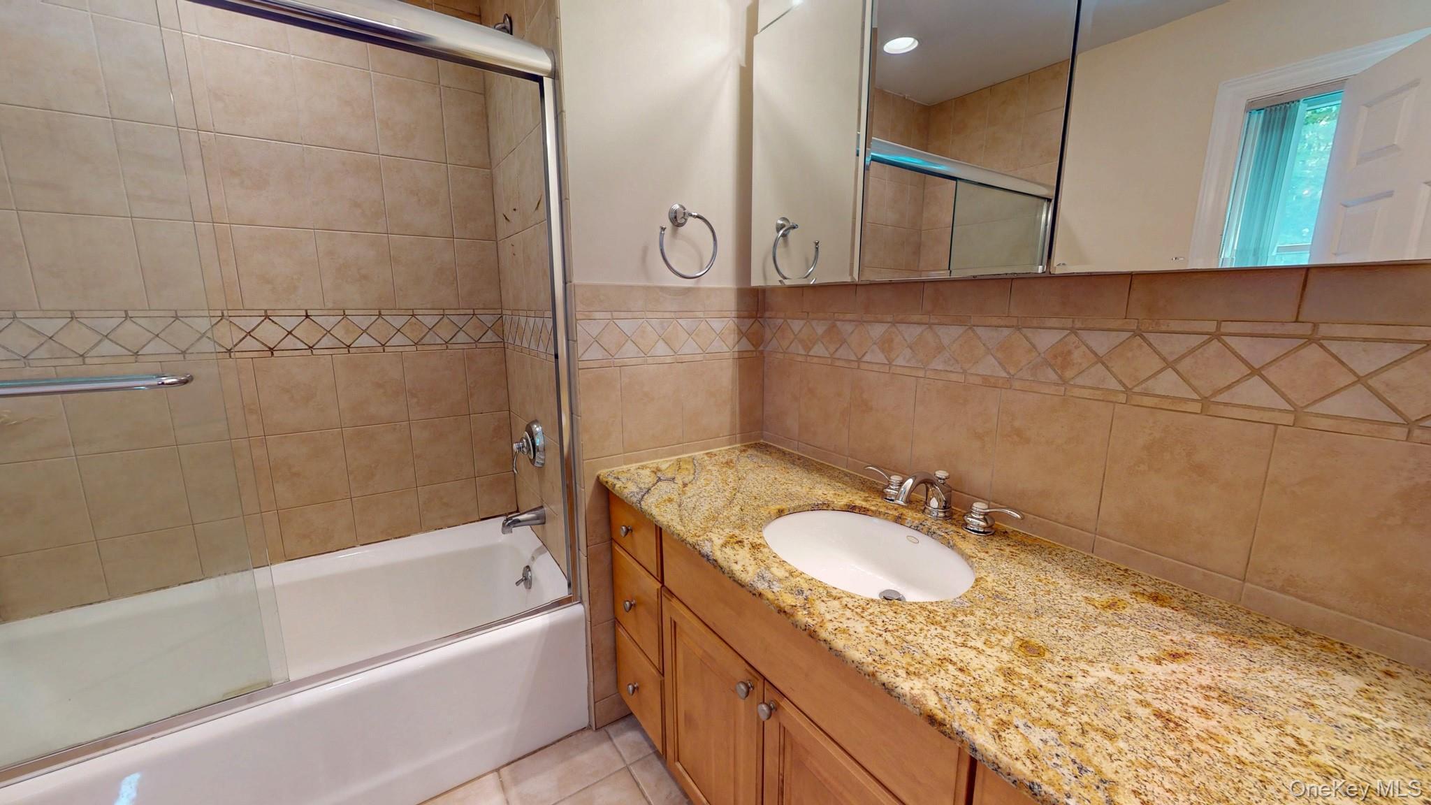 Single Family Glenwood Road Westchester County, NY 10528, MLS-996499-31