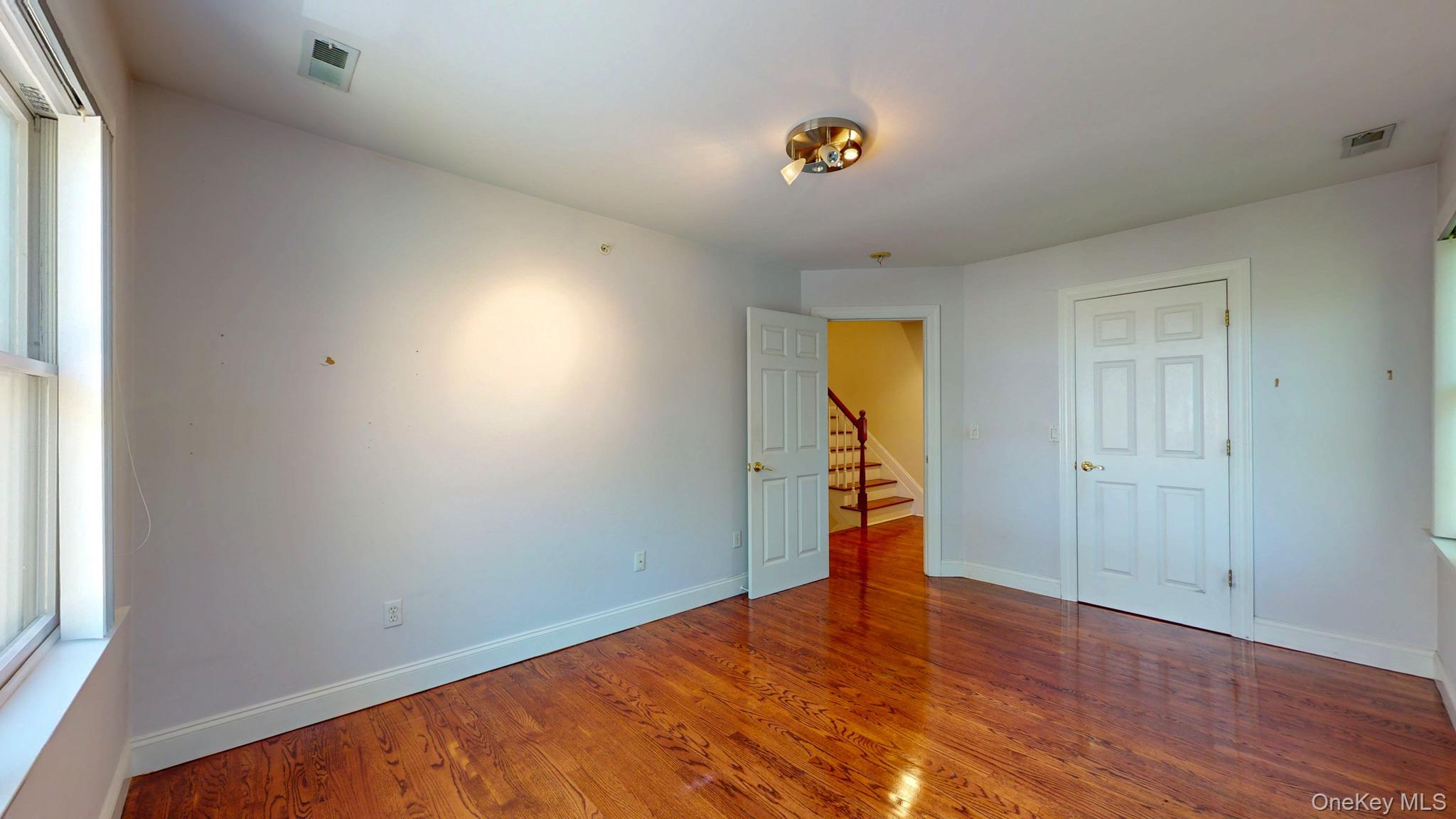 Single Family Glenwood Road Westchester County, NY 10528, MLS-996499-36