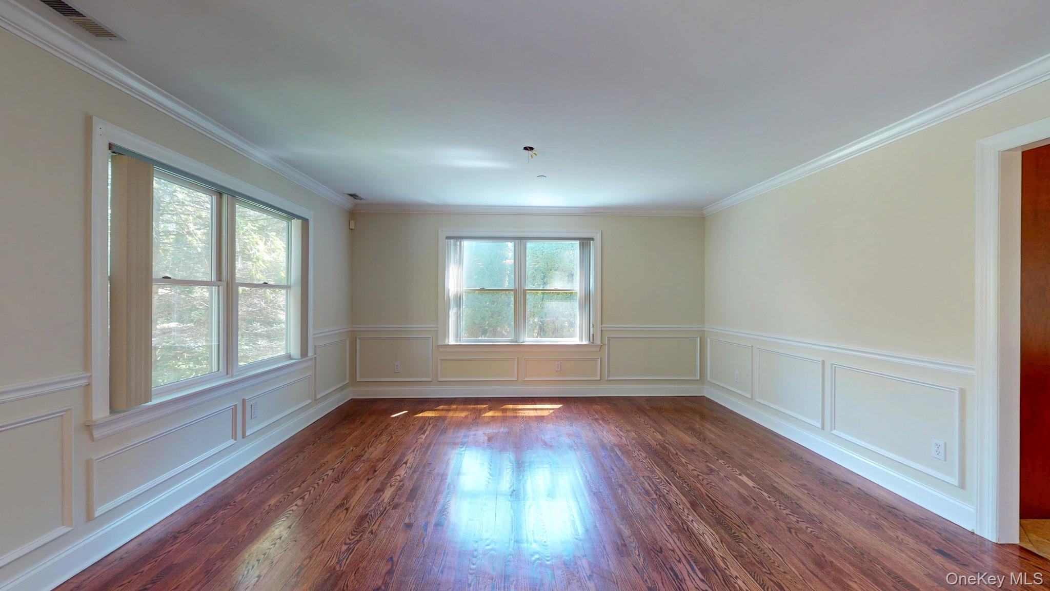 Single Family Glenwood Road Westchester County, NY 10528, MLS-996499-9