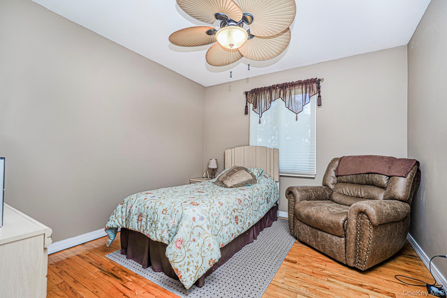 Single Family Drum  Staten Island, NY 10309, MLS-996506-14