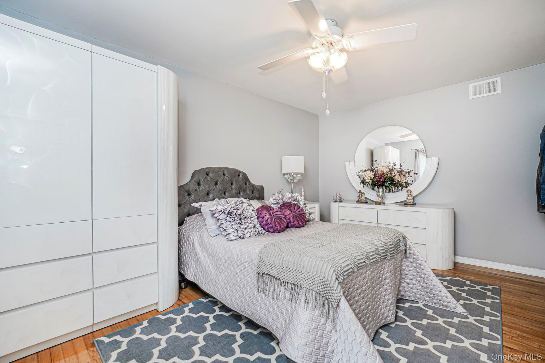 Single Family Drum  Staten Island, NY 10309, MLS-996506-16