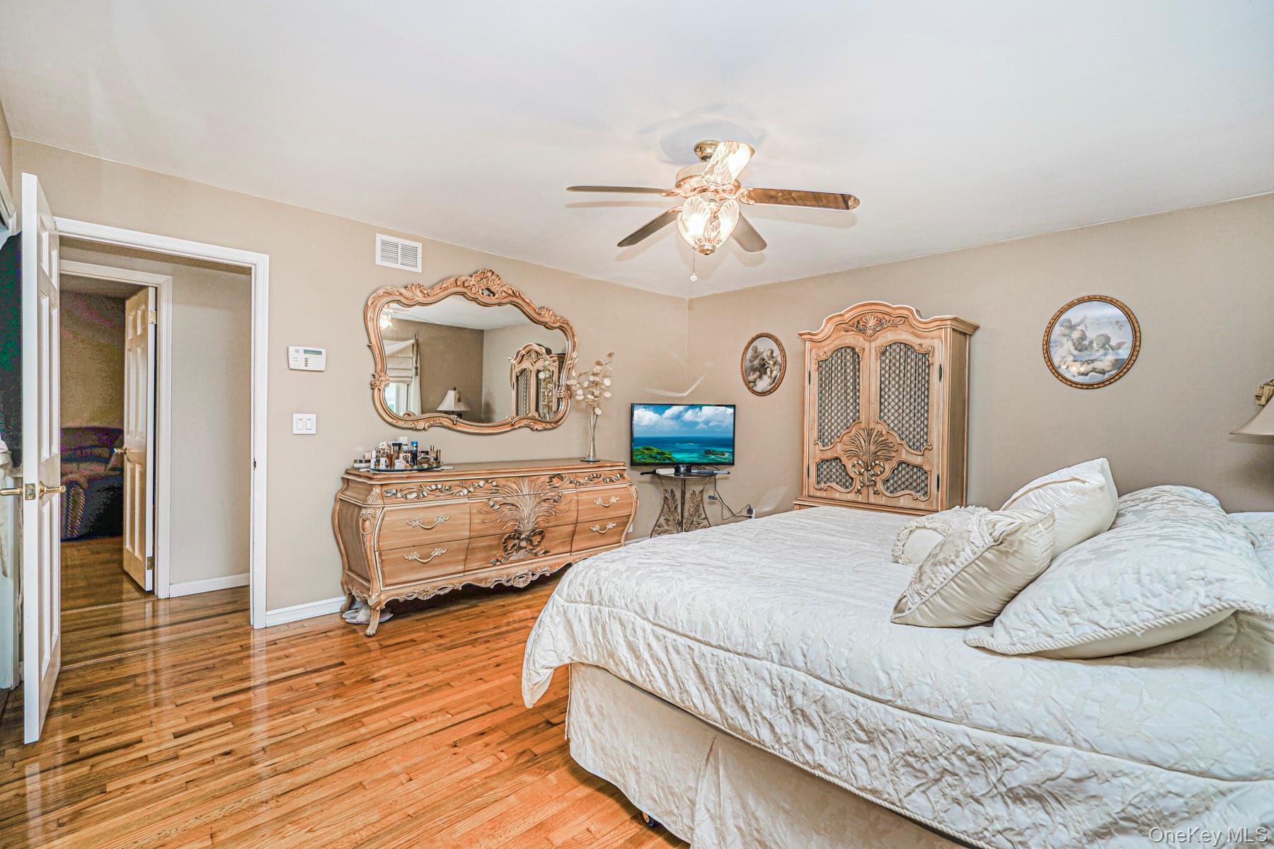 Single Family Drum  Staten Island, NY 10309, MLS-996506-19