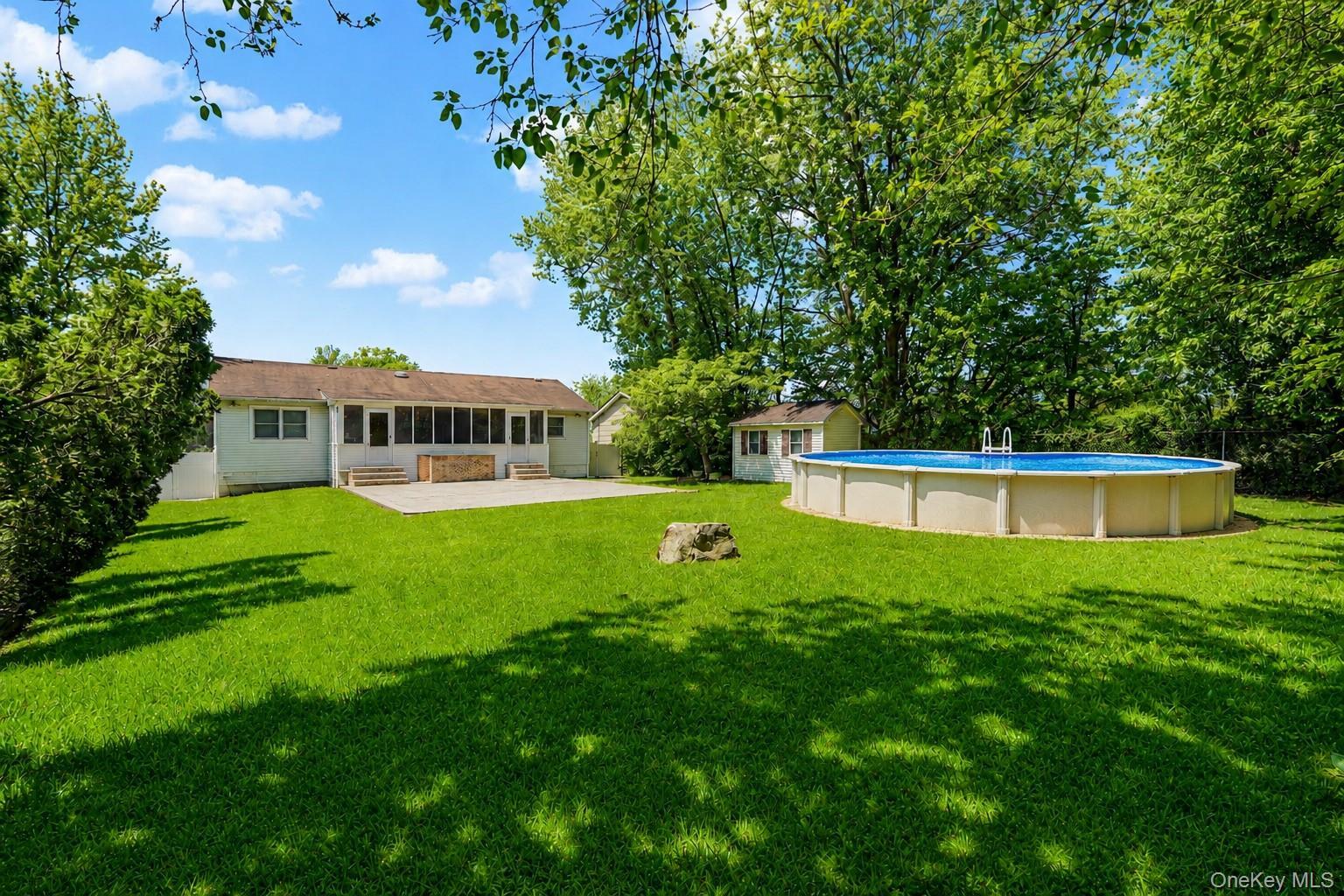 Single Family Drum  Staten Island, NY 10309, MLS-996506-29