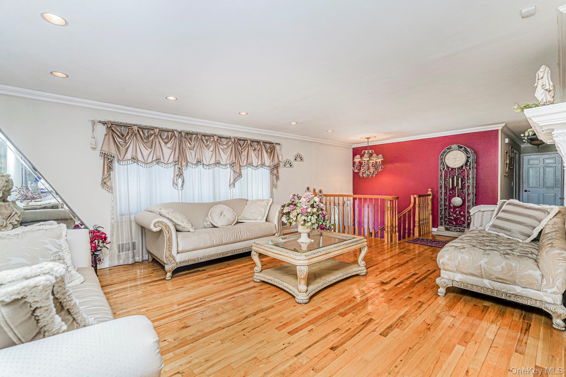 Single Family Drum  Staten Island, NY 10309, MLS-996506-9