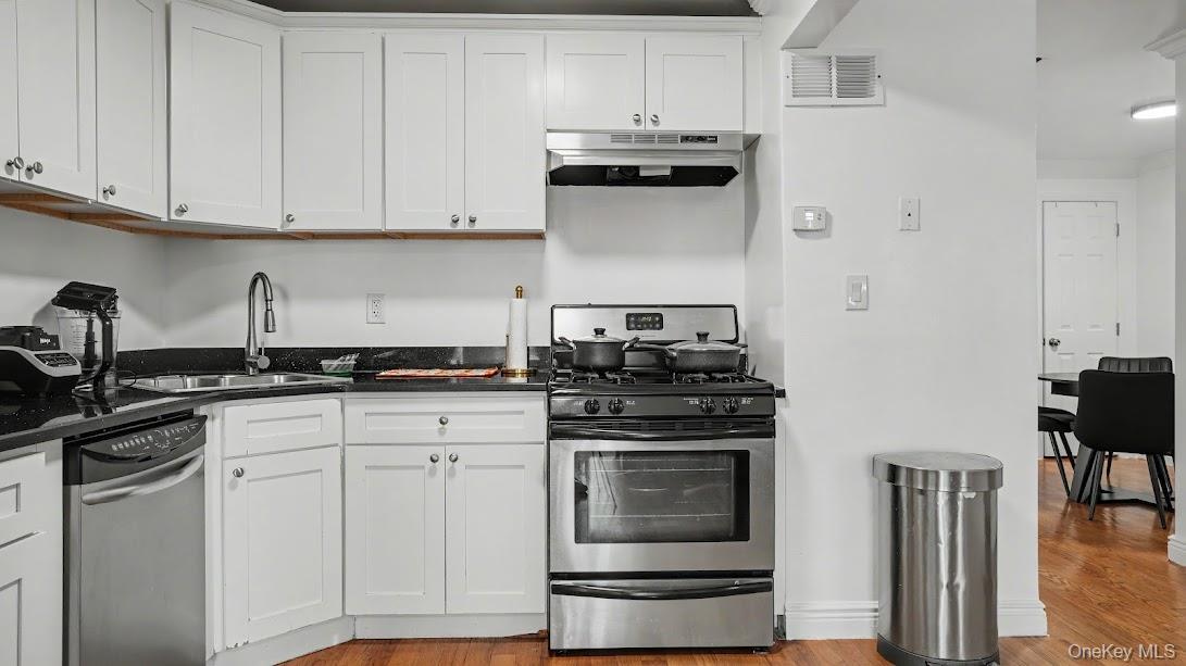 Single Family Zerega  Bronx, NY 10473, MLS-996527-14