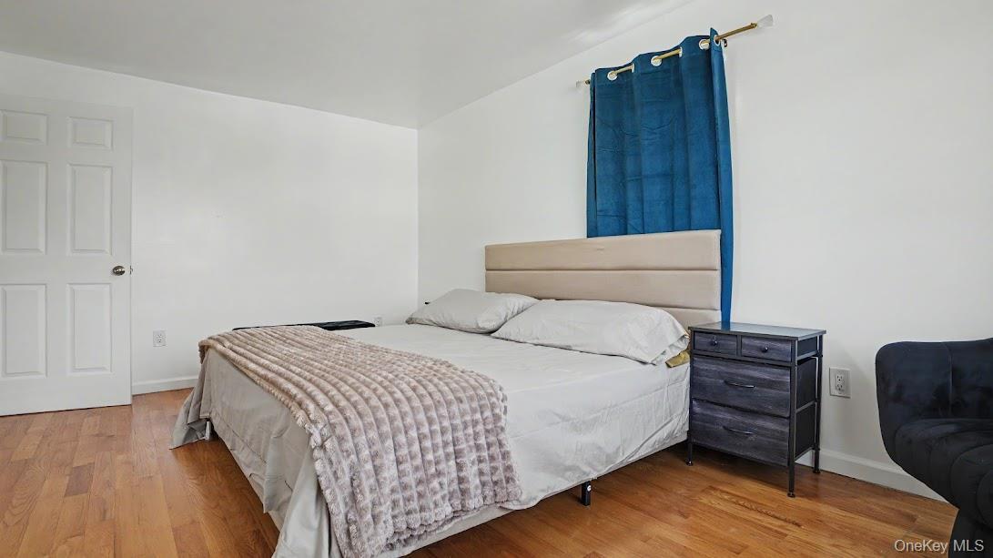 Single Family Zerega  Bronx, NY 10473, MLS-996527-6