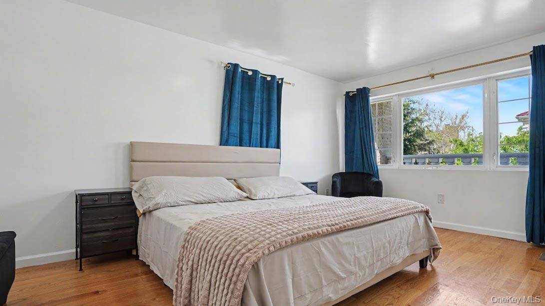Single Family Zerega  Bronx, NY 10473, MLS-996527-8