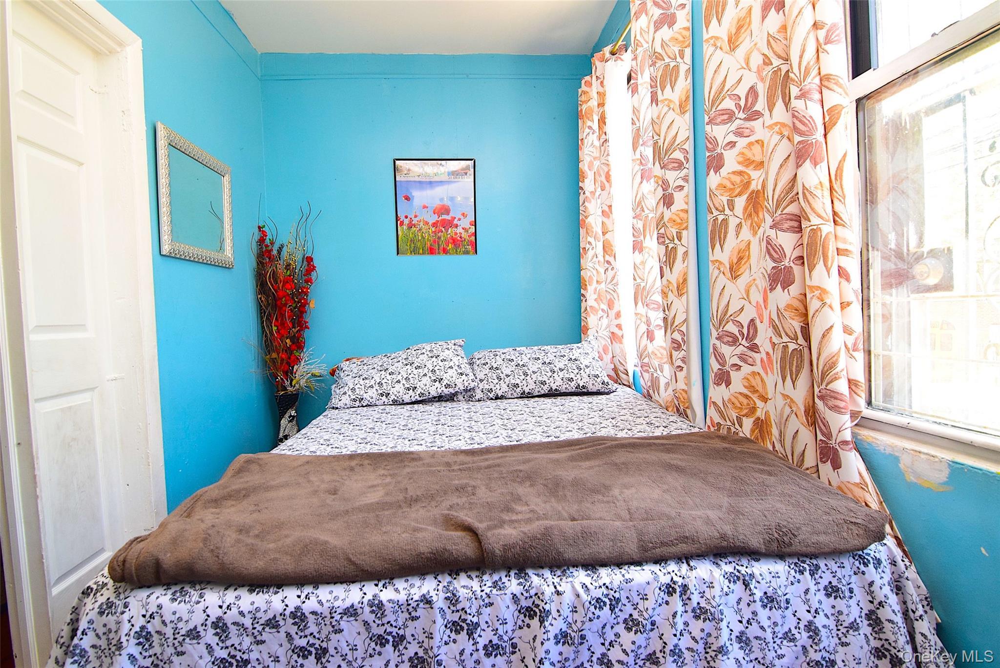 Single Family Edson Bronx, NY 10466, MLS-996537-10