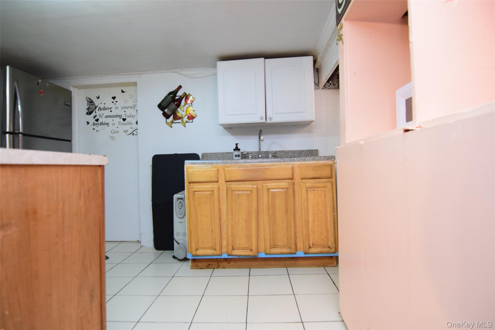 Single Family Edson Bronx, NY 10466, MLS-996537-24