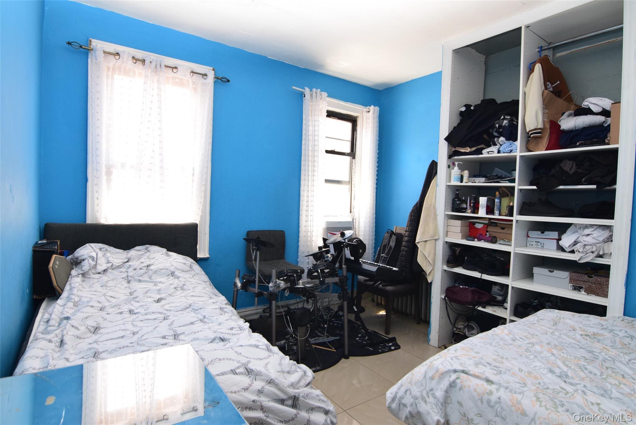 Single Family Edson Bronx, NY 10466, MLS-996537-25