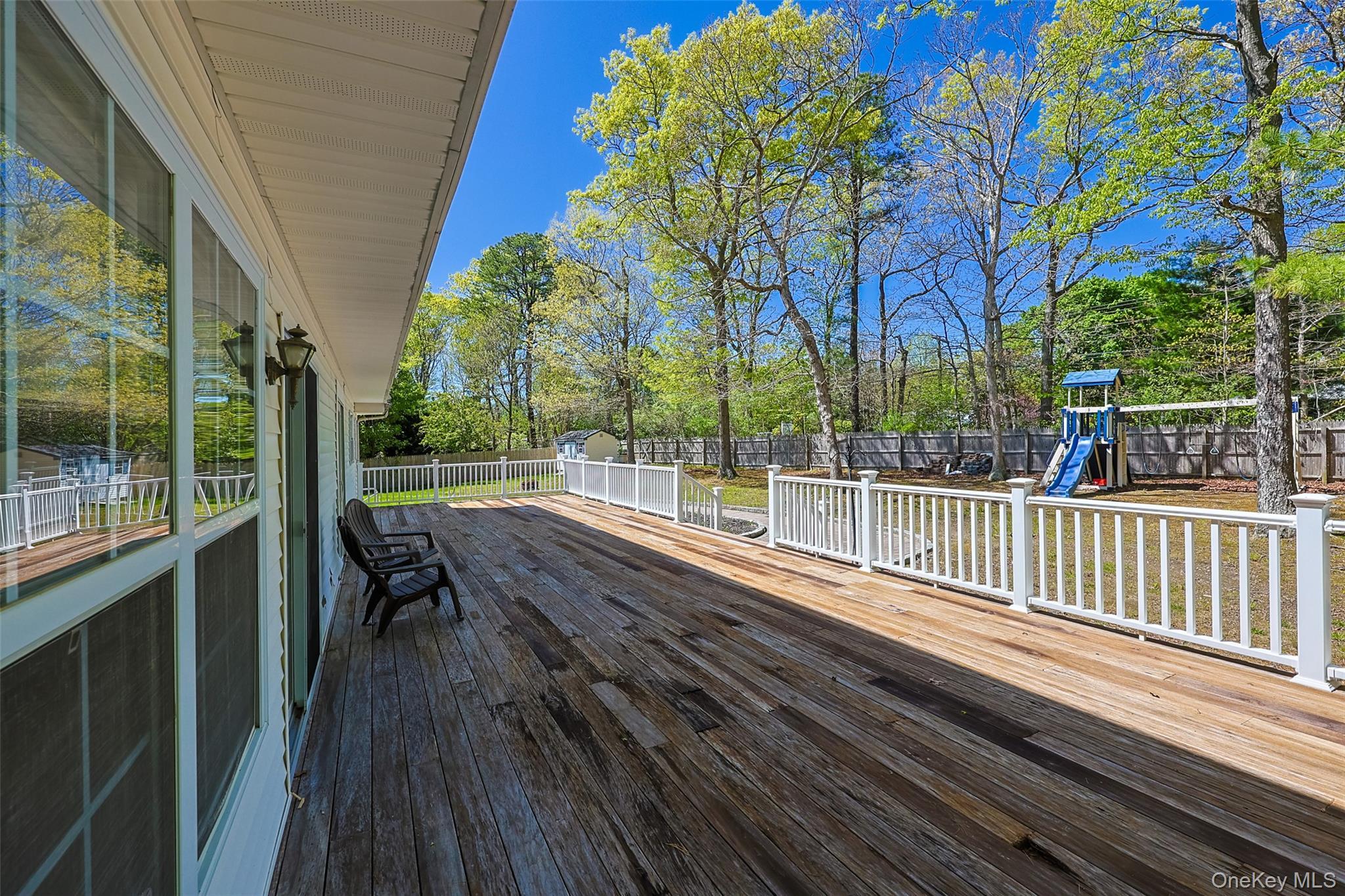 Single Family Sander Court  Suffolk County, NY 11953, MLS-996574-39
