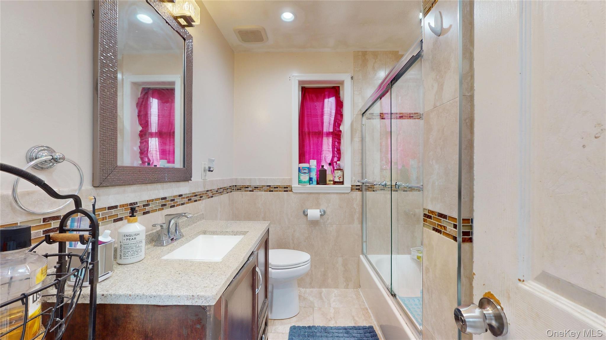 Single Family Avenue M Brooklyn, NY 11234, MLS-996588-32