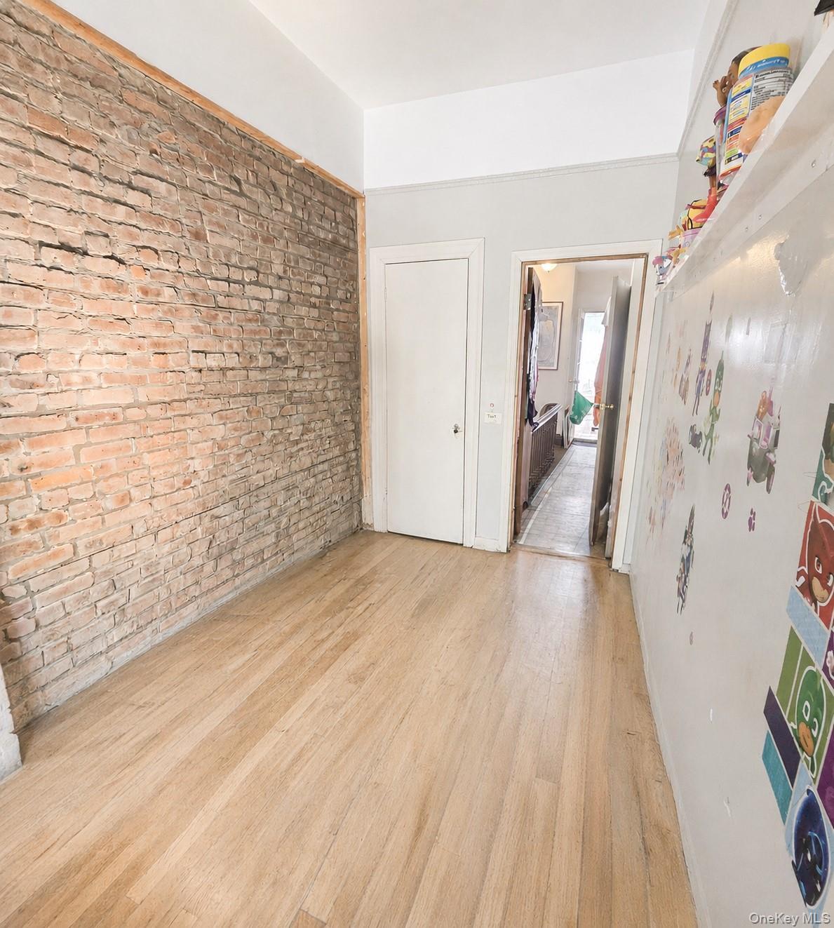 Single Family Quincy Street Brooklyn, NY 11221, MLS-996601-18