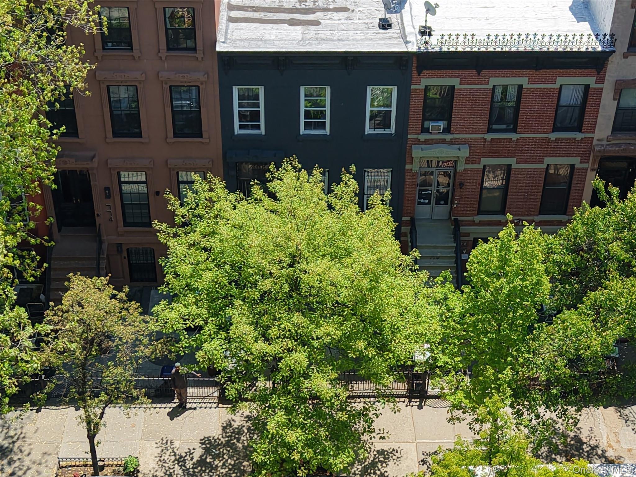 Single Family Quincy Street Brooklyn, NY 11221, MLS-996601-2