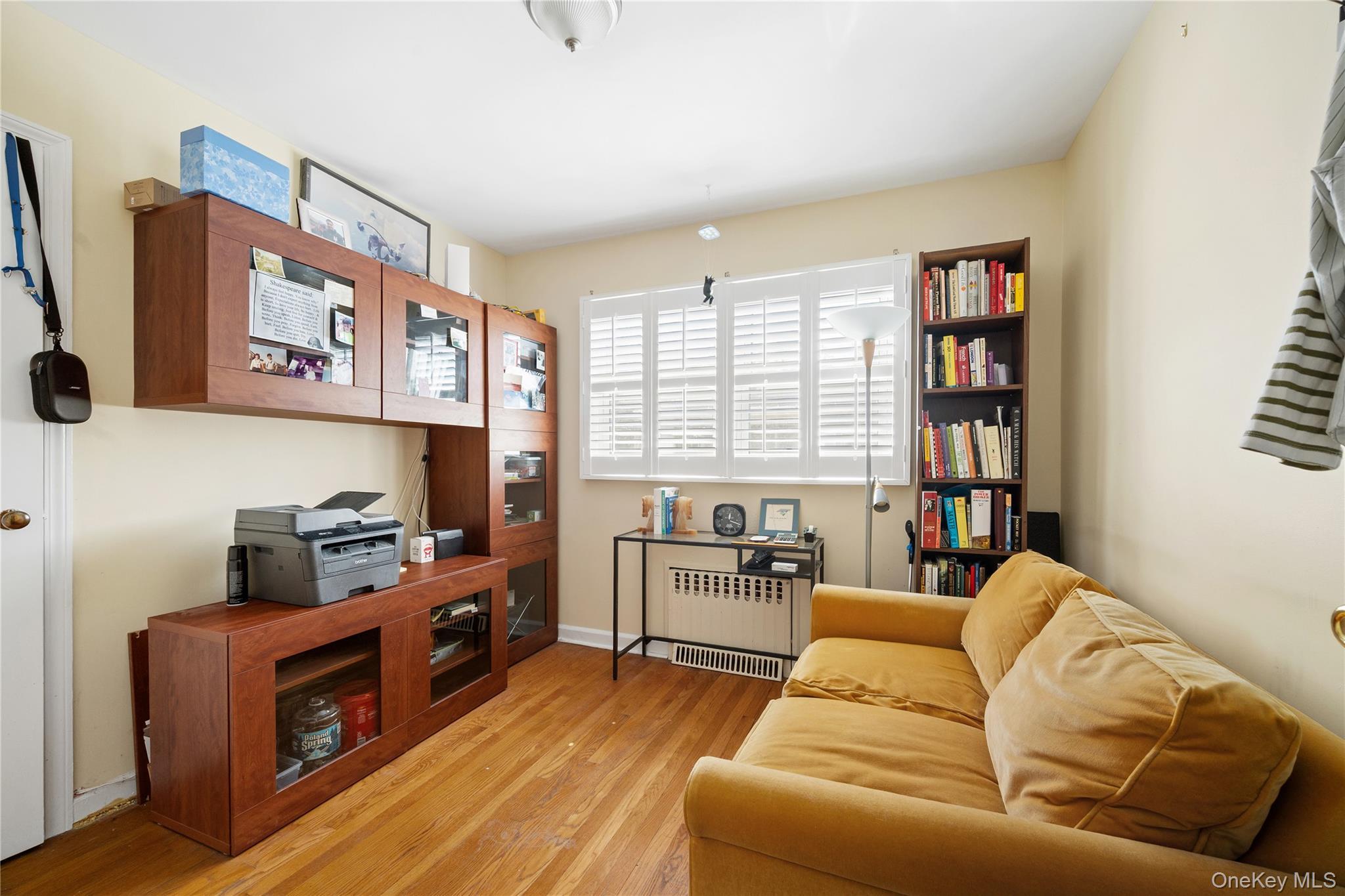 Single Family Devon  Staten Island, NY 10301, MLS-996615-6