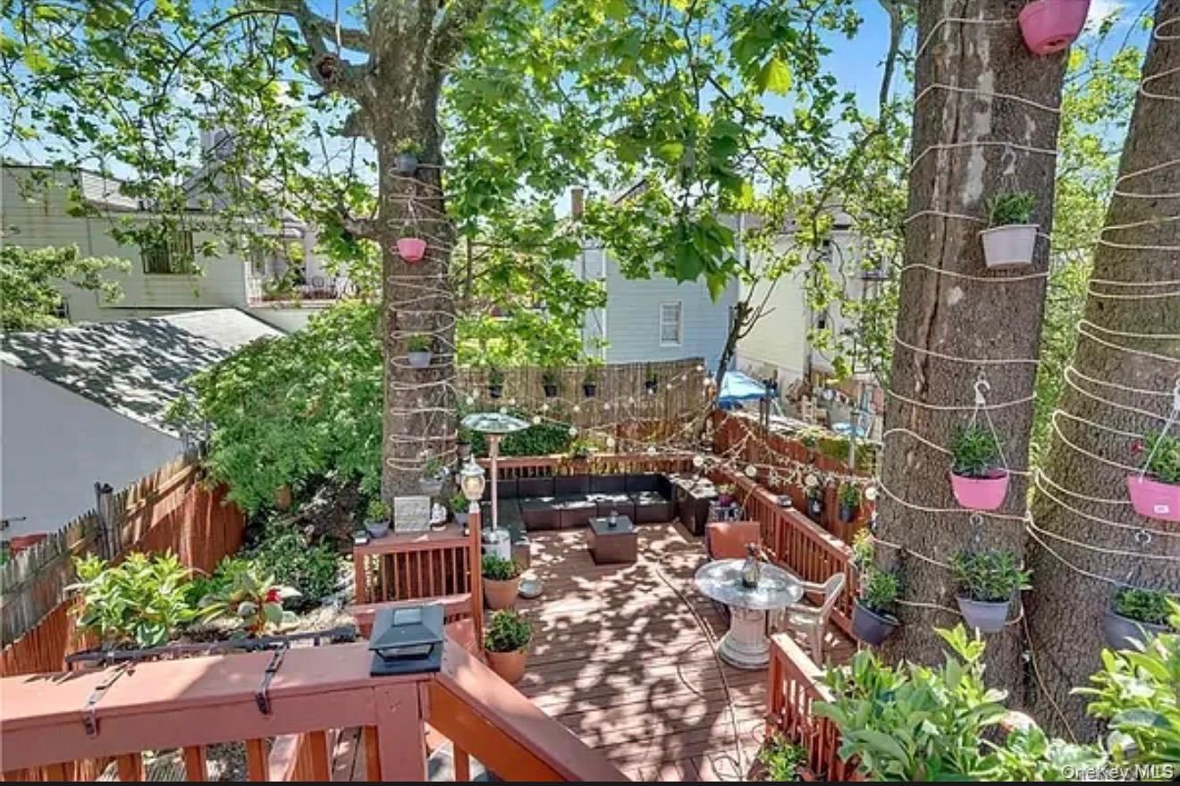 Single Family Underhill Ave Bronx, NY 10473, MLS-996665-16