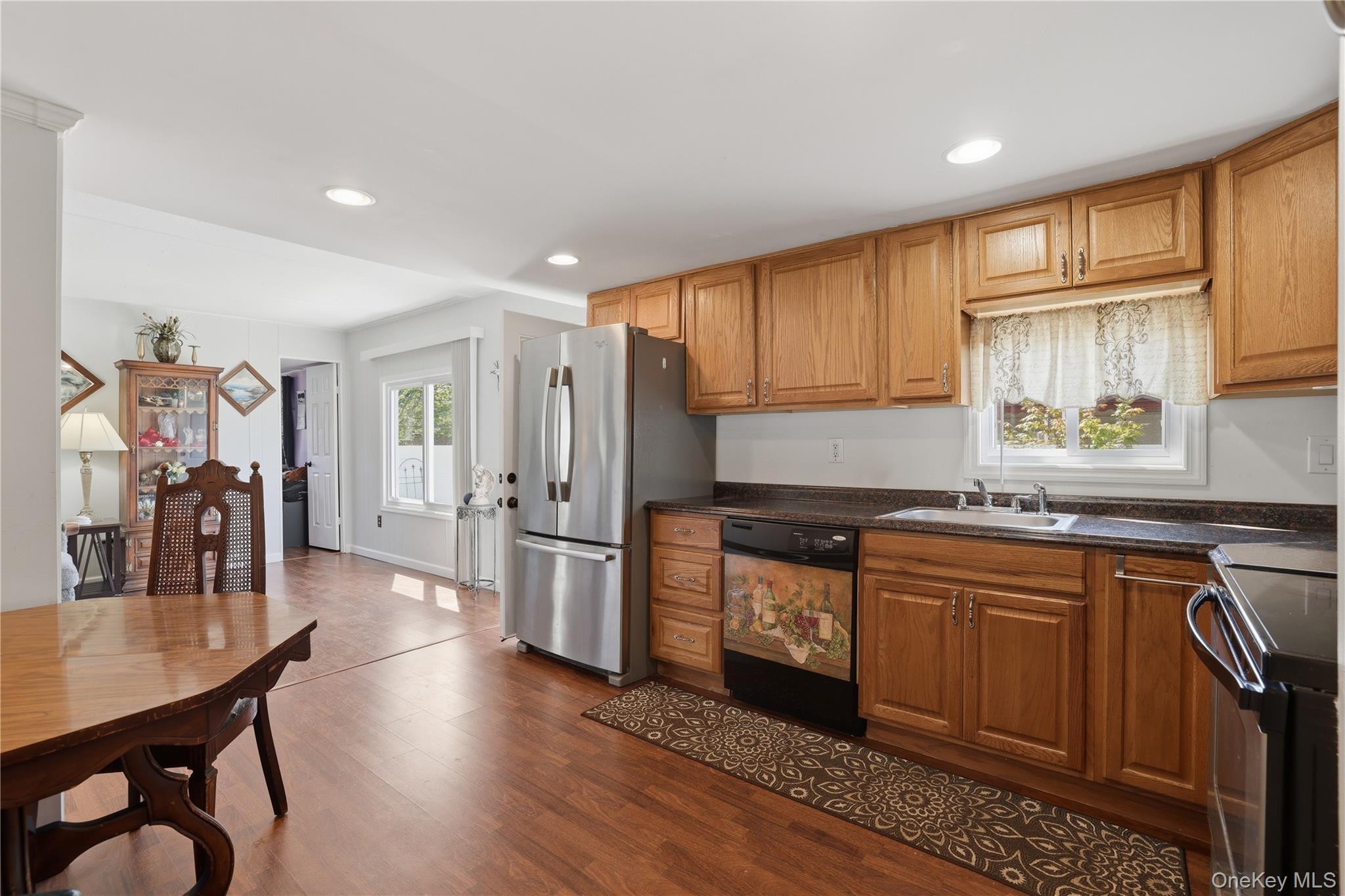 Single Family Sunflower  Suffolk County, NY 11716, MLS-996666-7