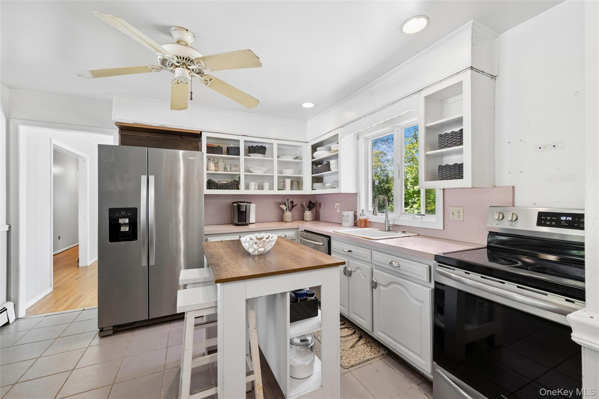 Single Family Columbia Street Suffolk County, NY 11963, MLS-996711-6