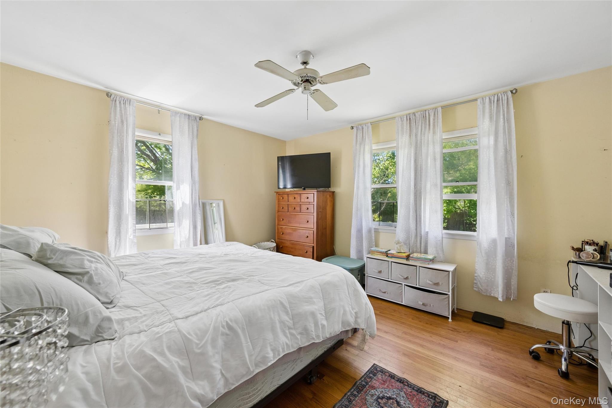 Single Family Columbia Street  Suffolk County, NY 11963, MLS-996711-7